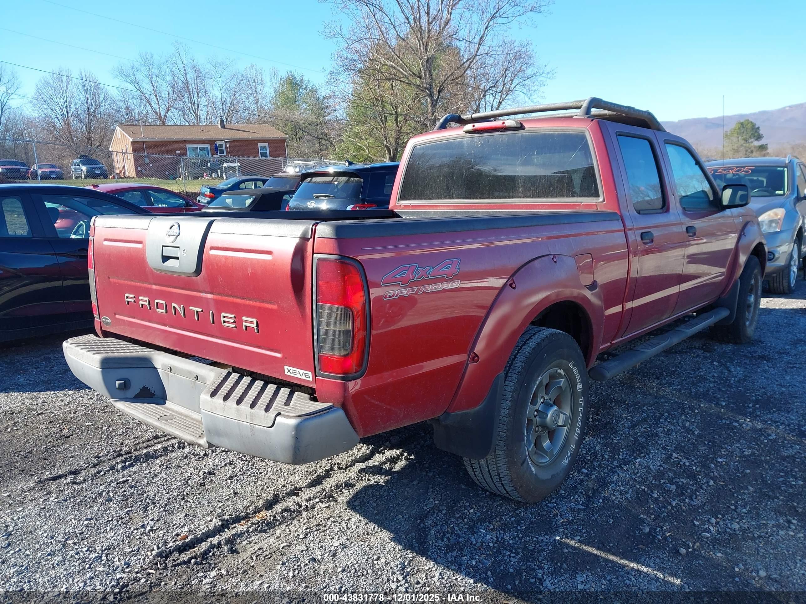 NISSAN FRONTIER image 6