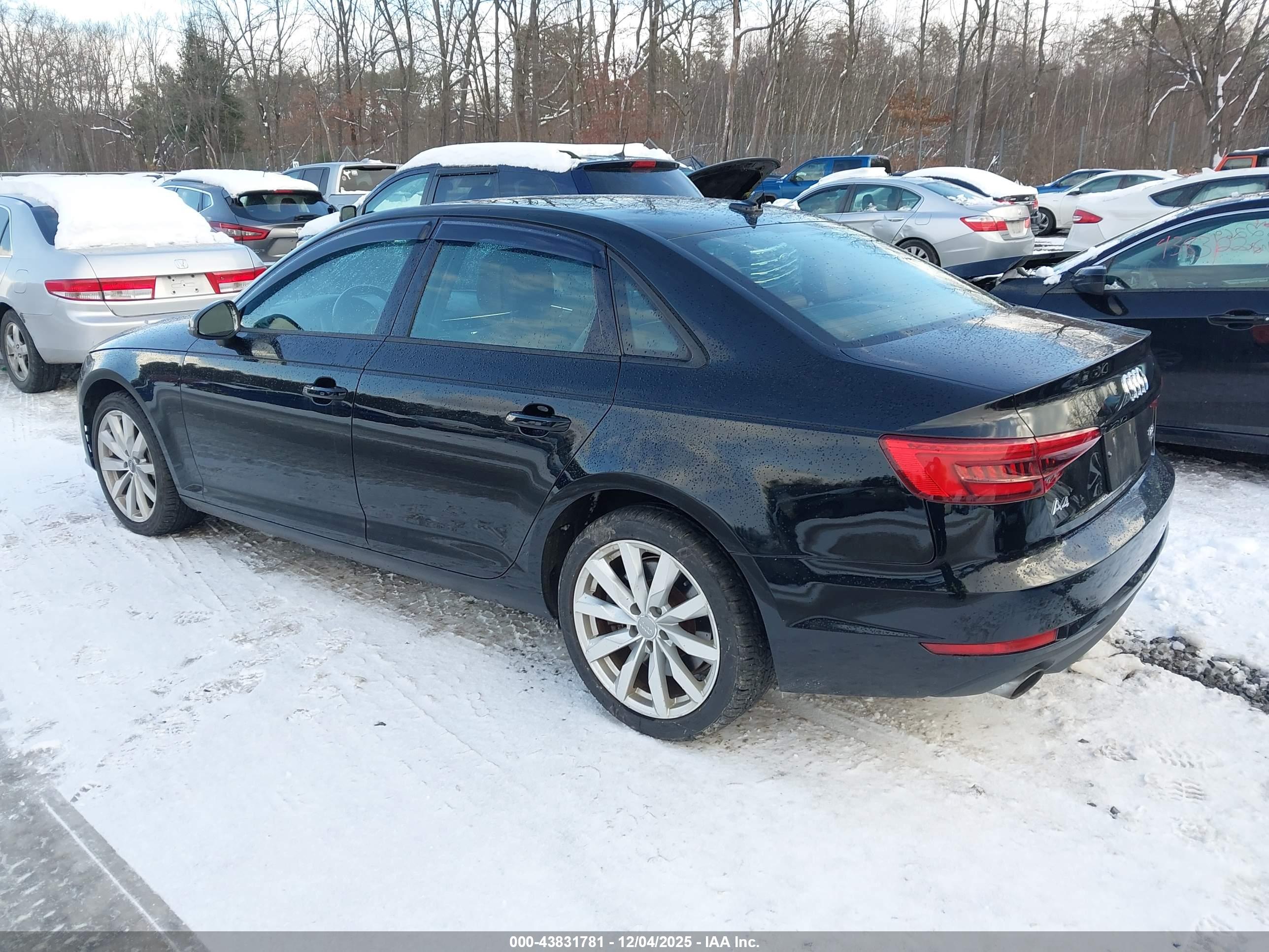 AUDI A4 image 3