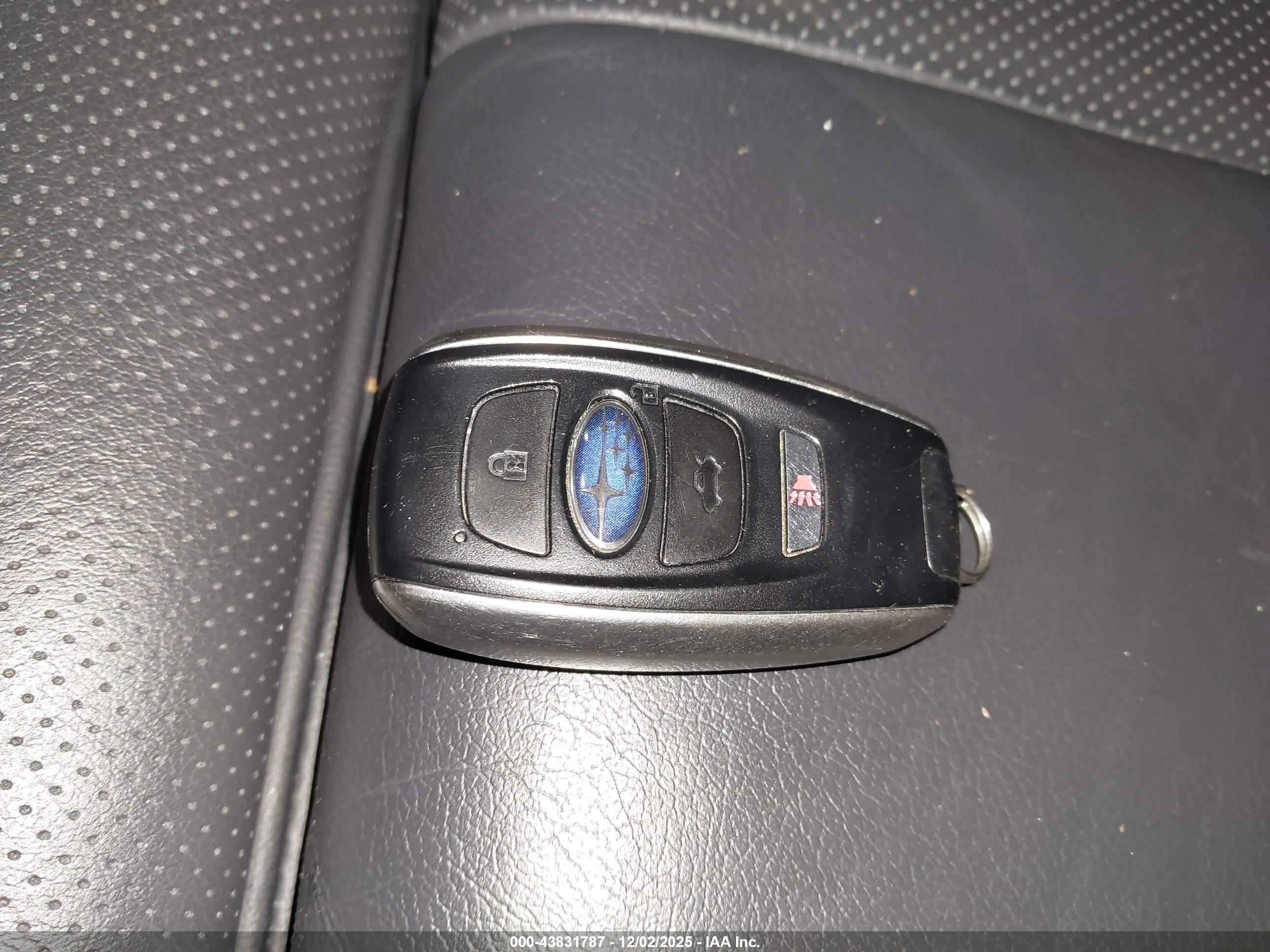 SUBARU ASCENT image 11
