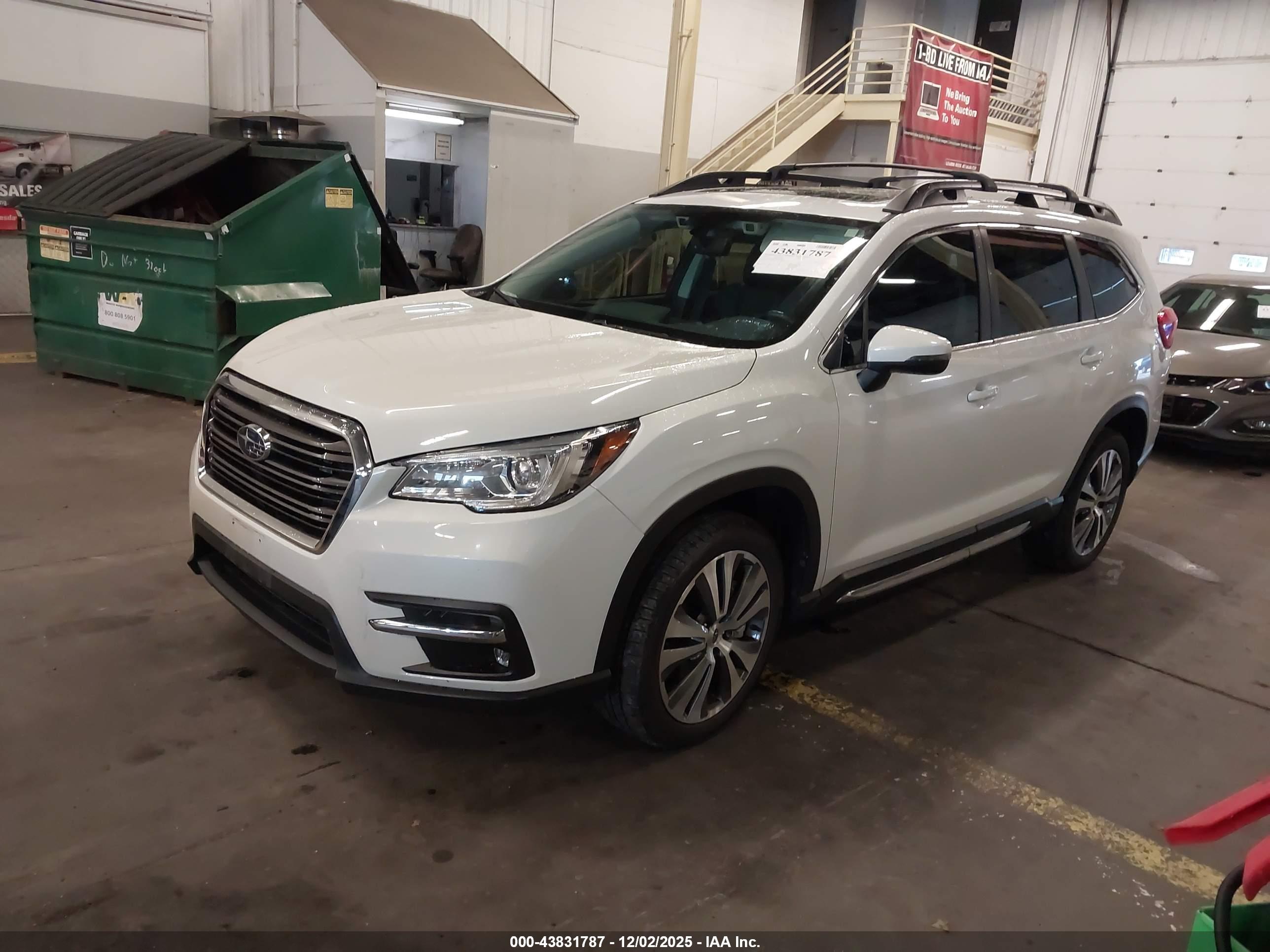 SUBARU ASCENT image 2