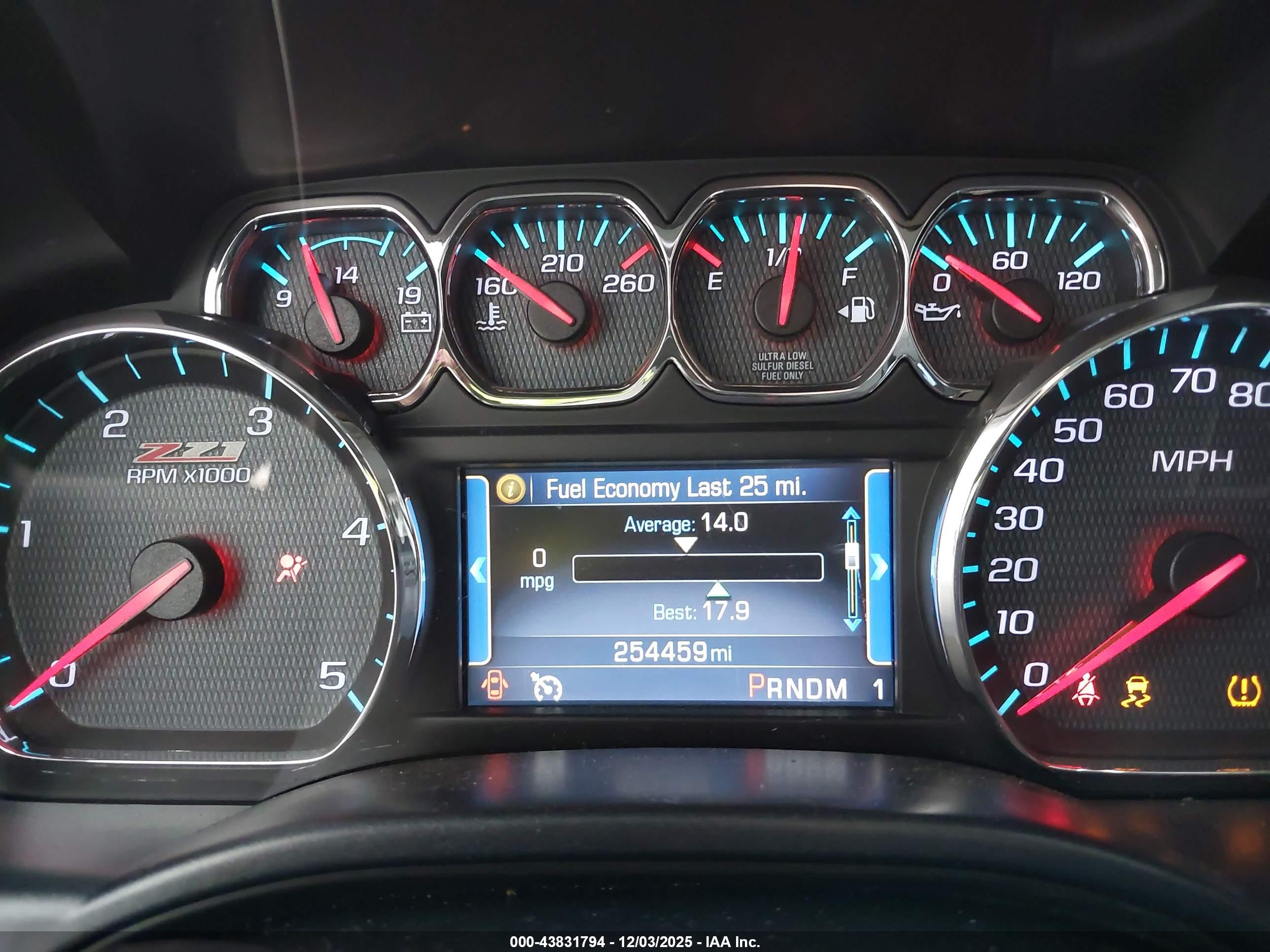 CHEVROLET SILVERADO image 7