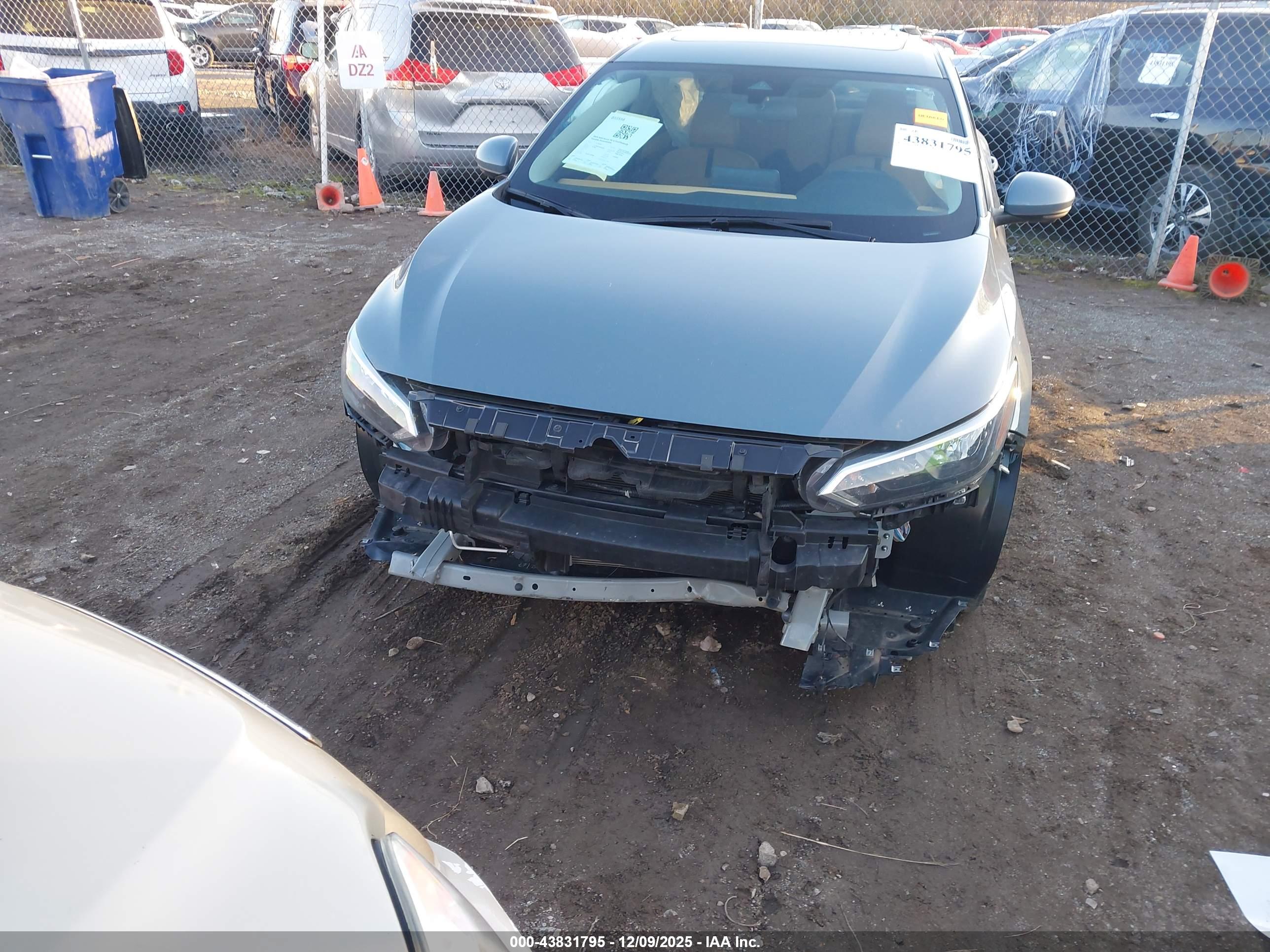 NISSAN SENTRA image 6