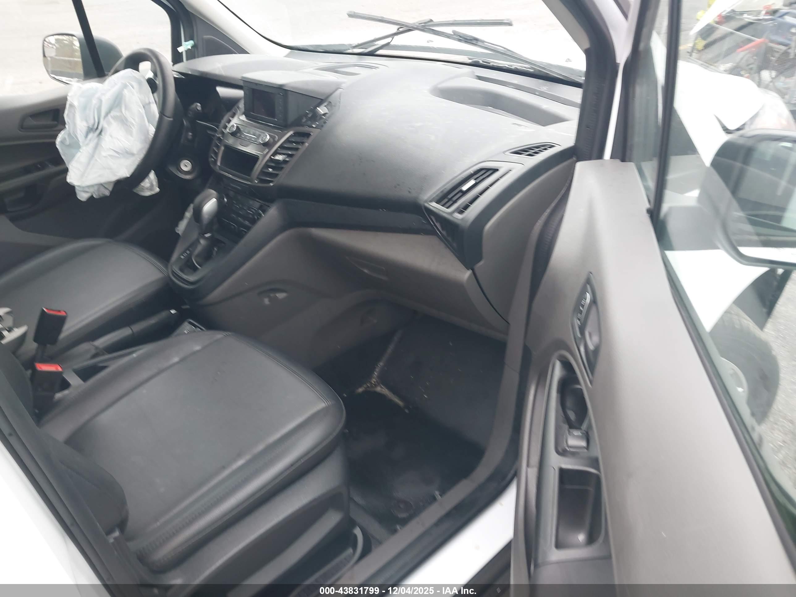 FORD TRANSIT image 5