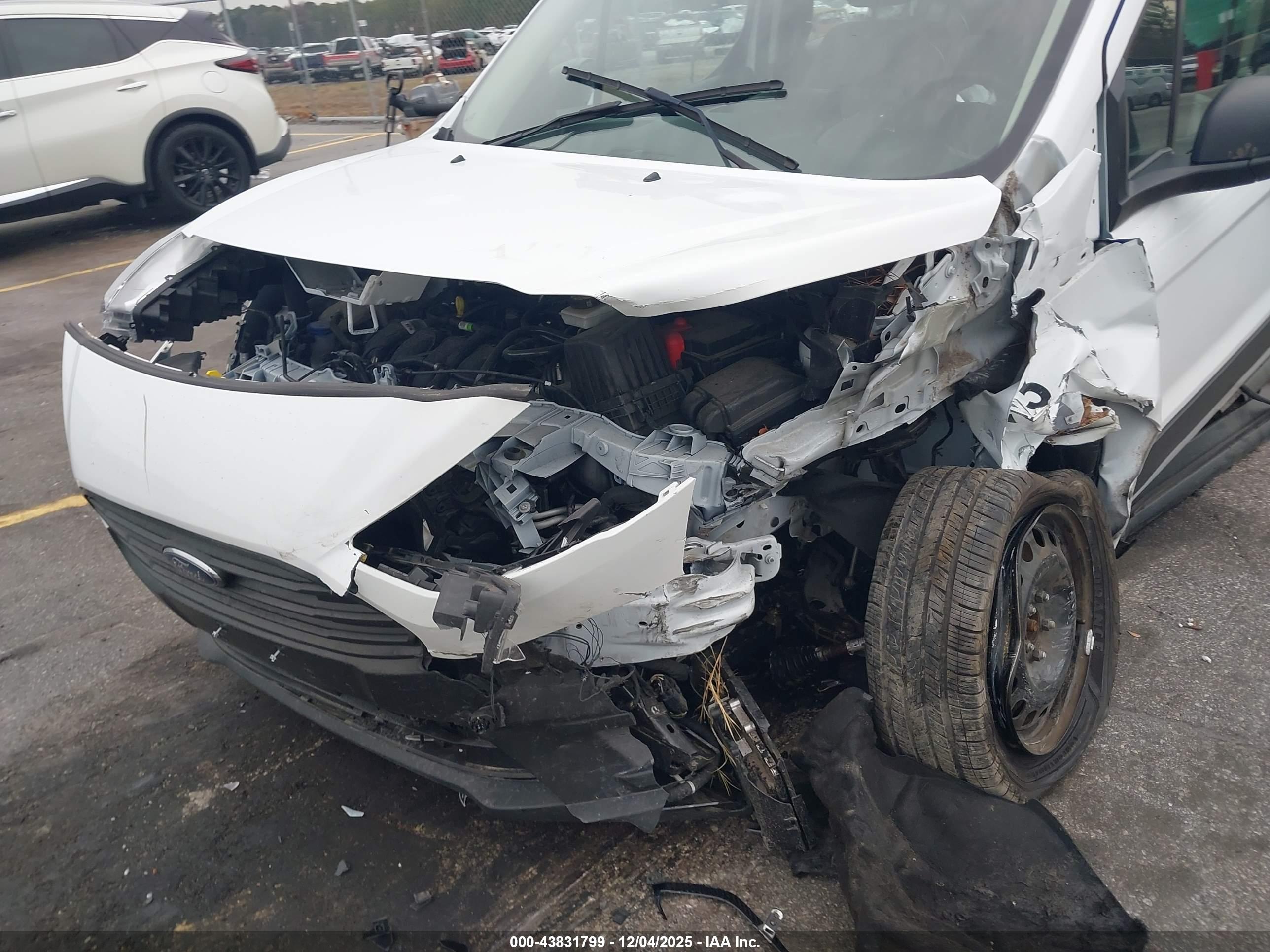 FORD TRANSIT image 6