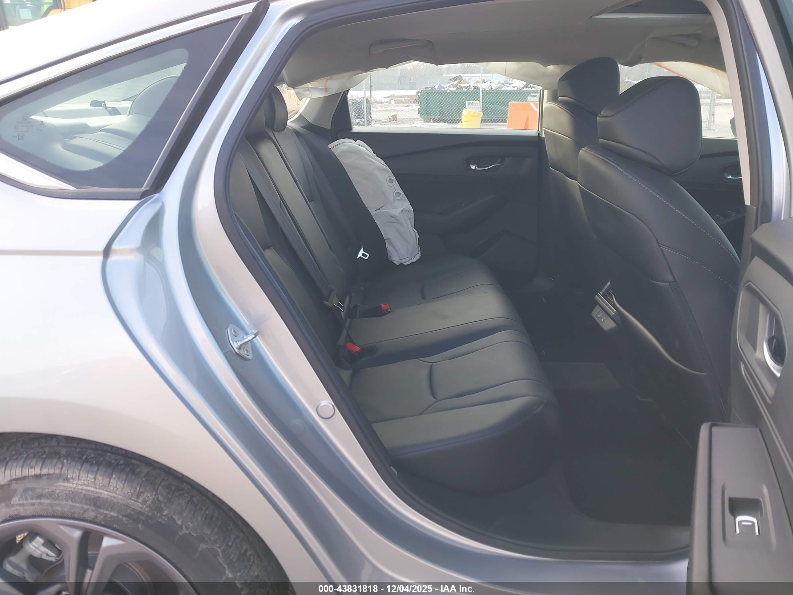 HONDA ACCORD image 8