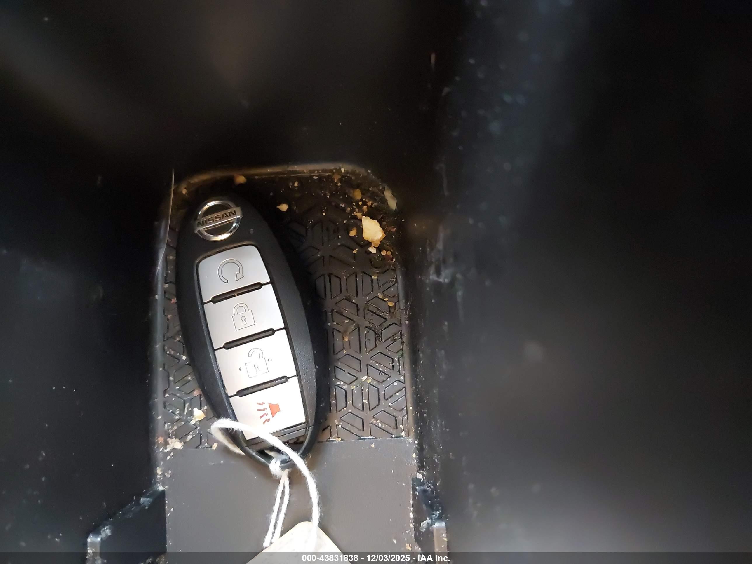 NISSAN KICKS image 11