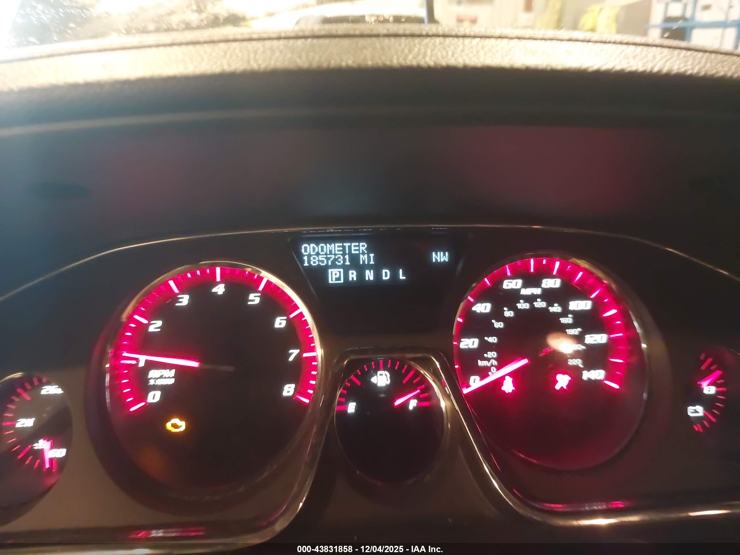 GMC ACADIA image 7