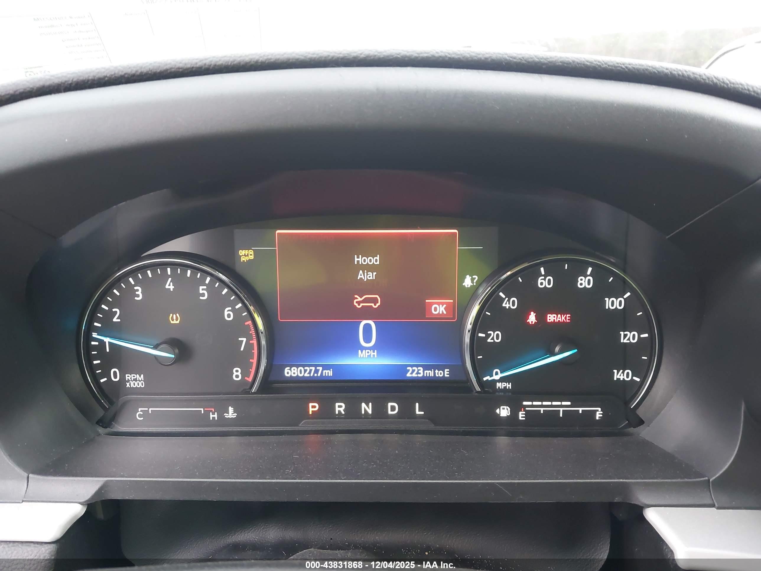 FORD EXPLORER image 7