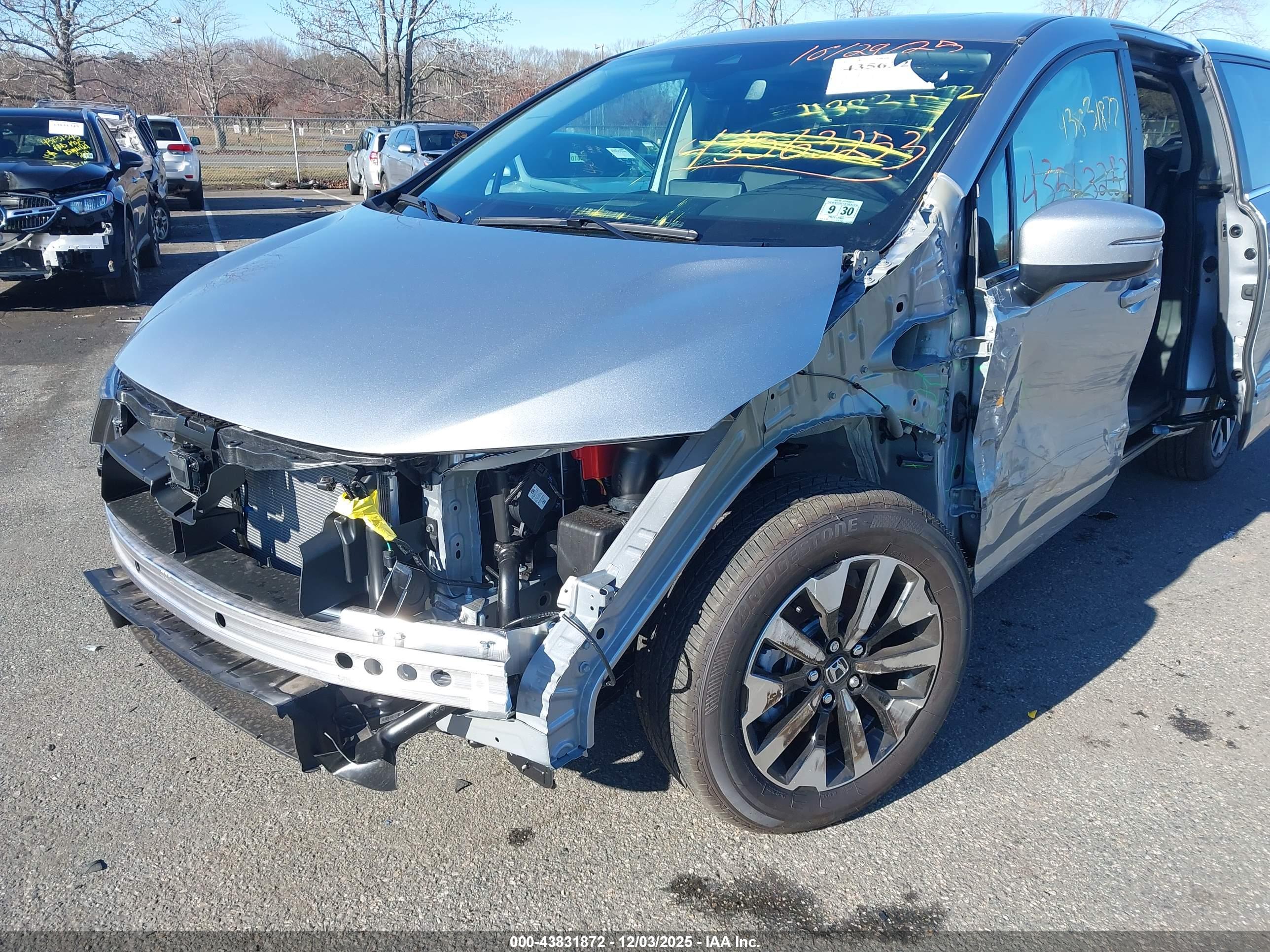 HONDA ODYSSEY image 6