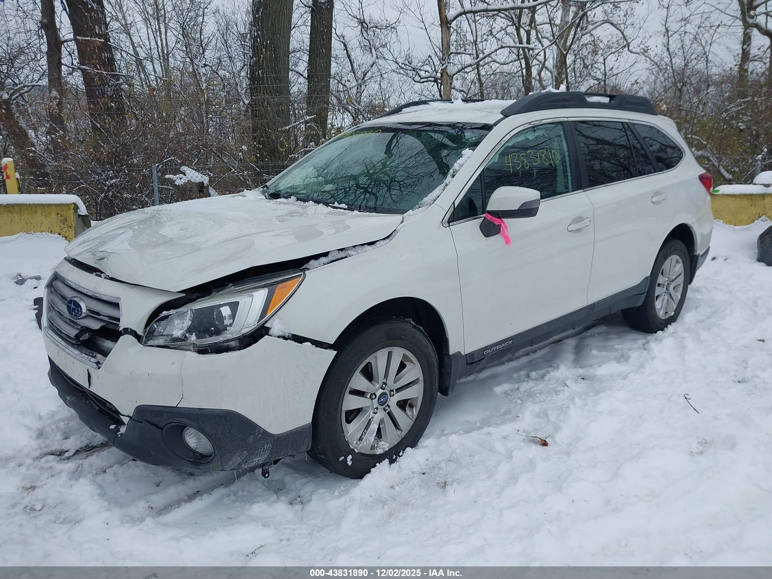 SUBARU OUTBACK image 2