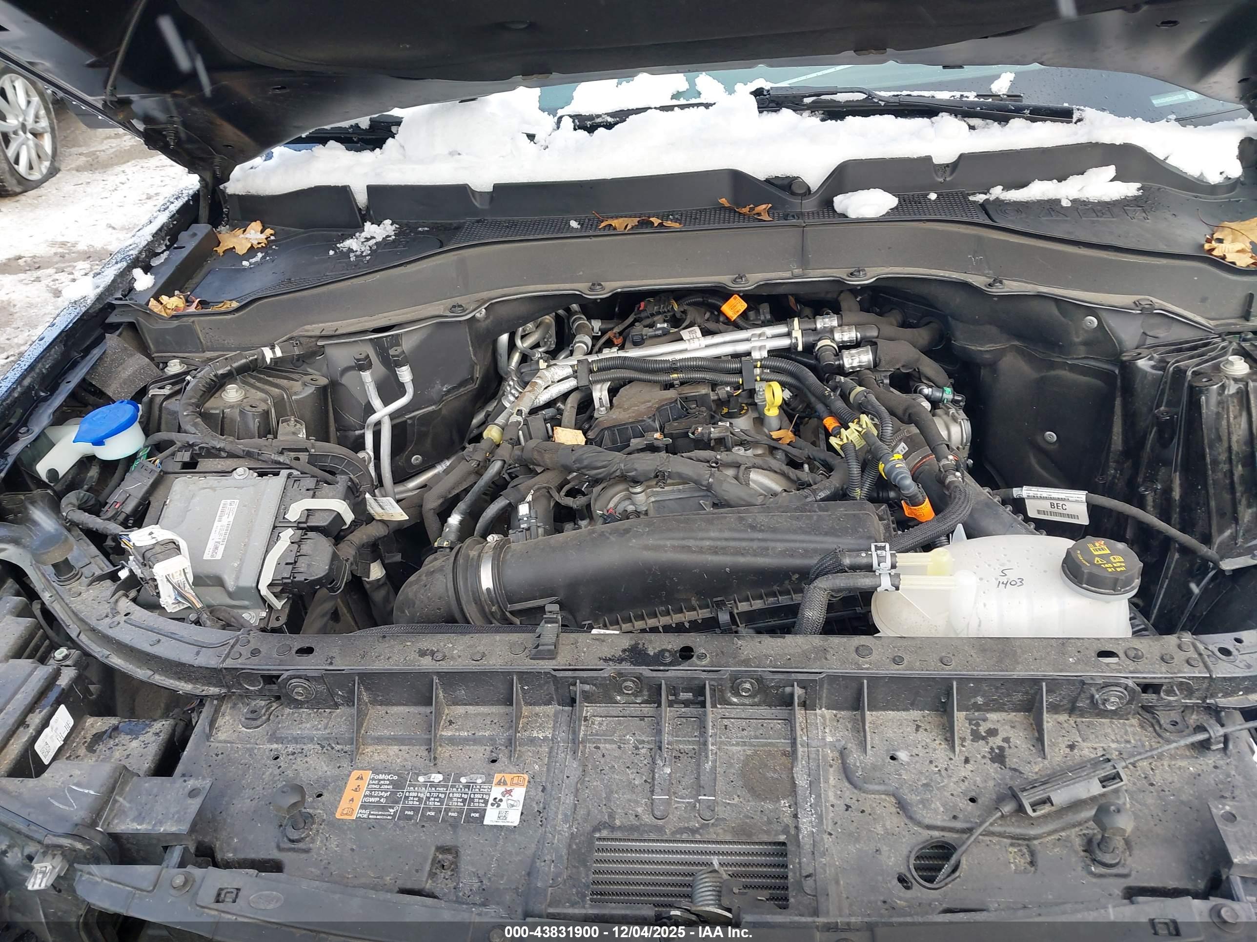 FORD EXPLORER image 10