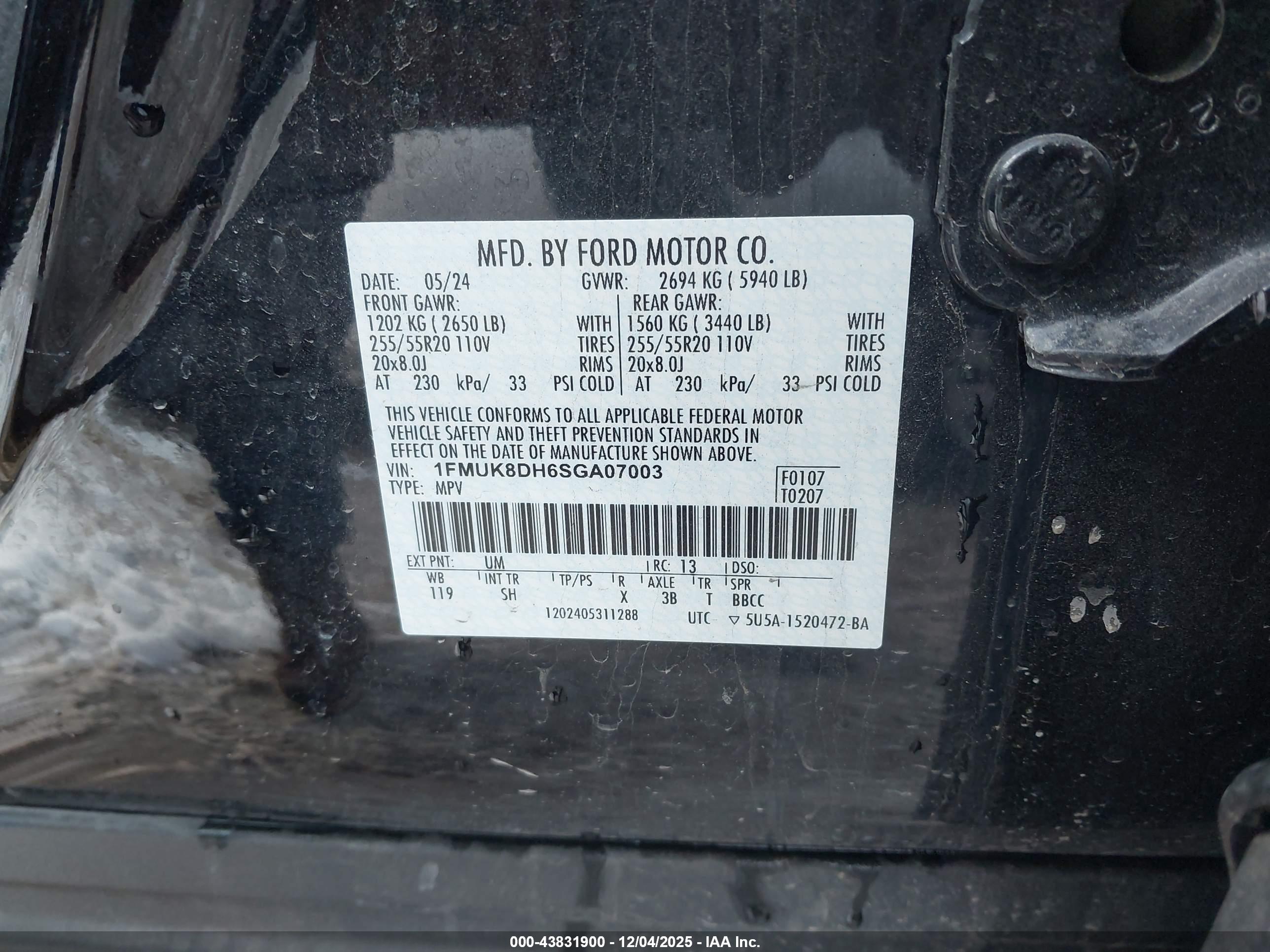 FORD EXPLORER image 9
