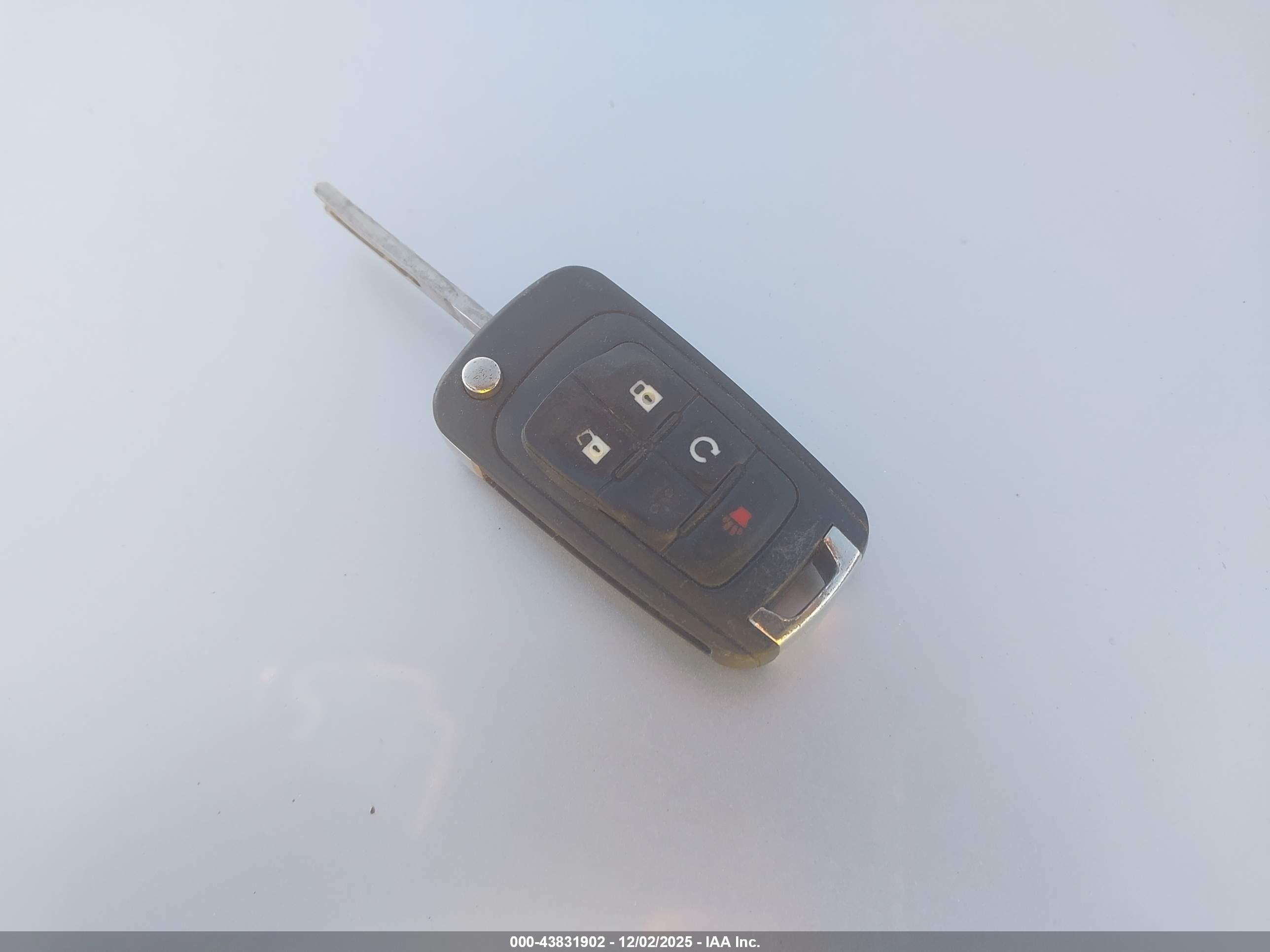 CHEVROLET EQUINOX image 11