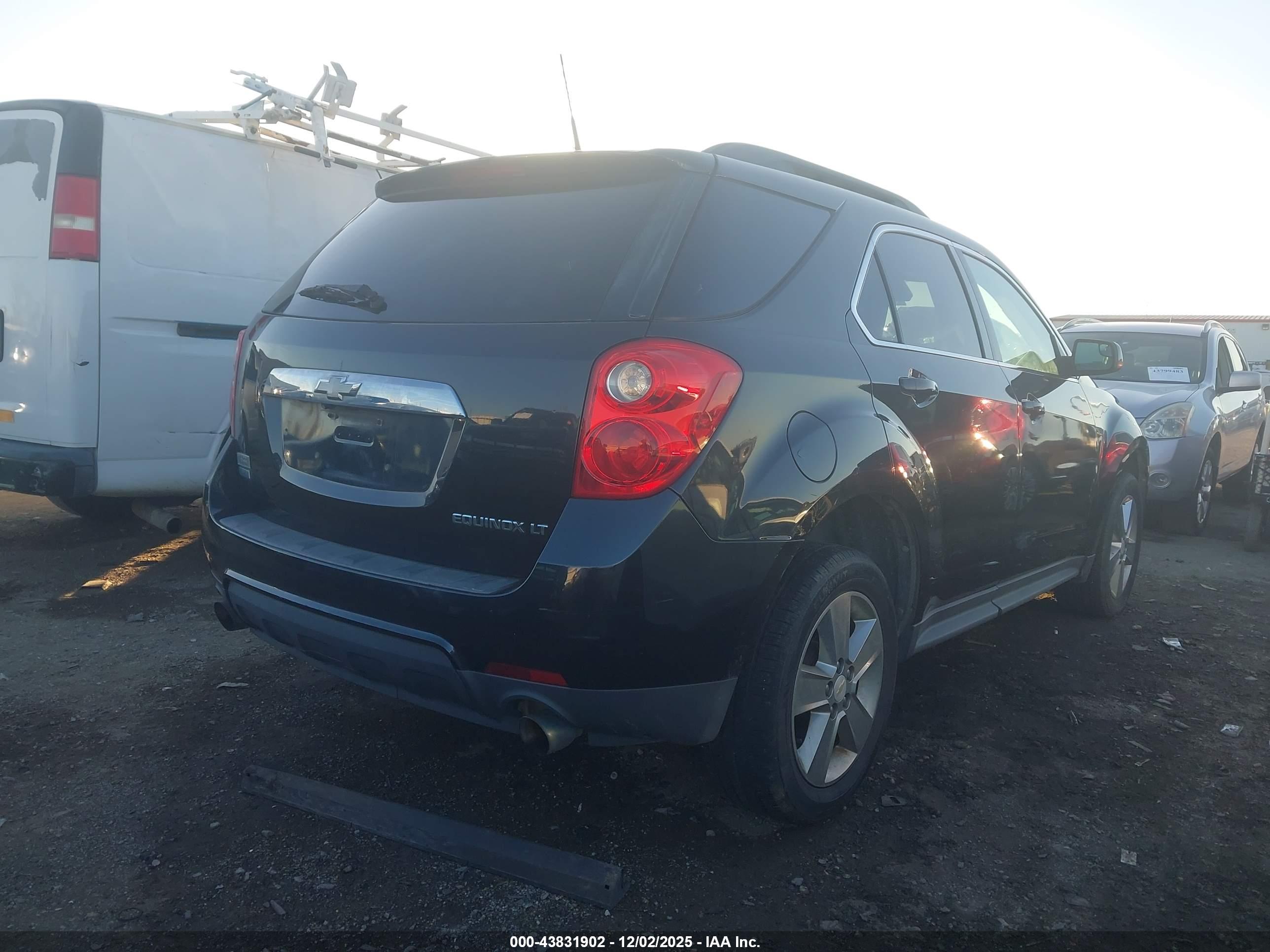 CHEVROLET EQUINOX image 4