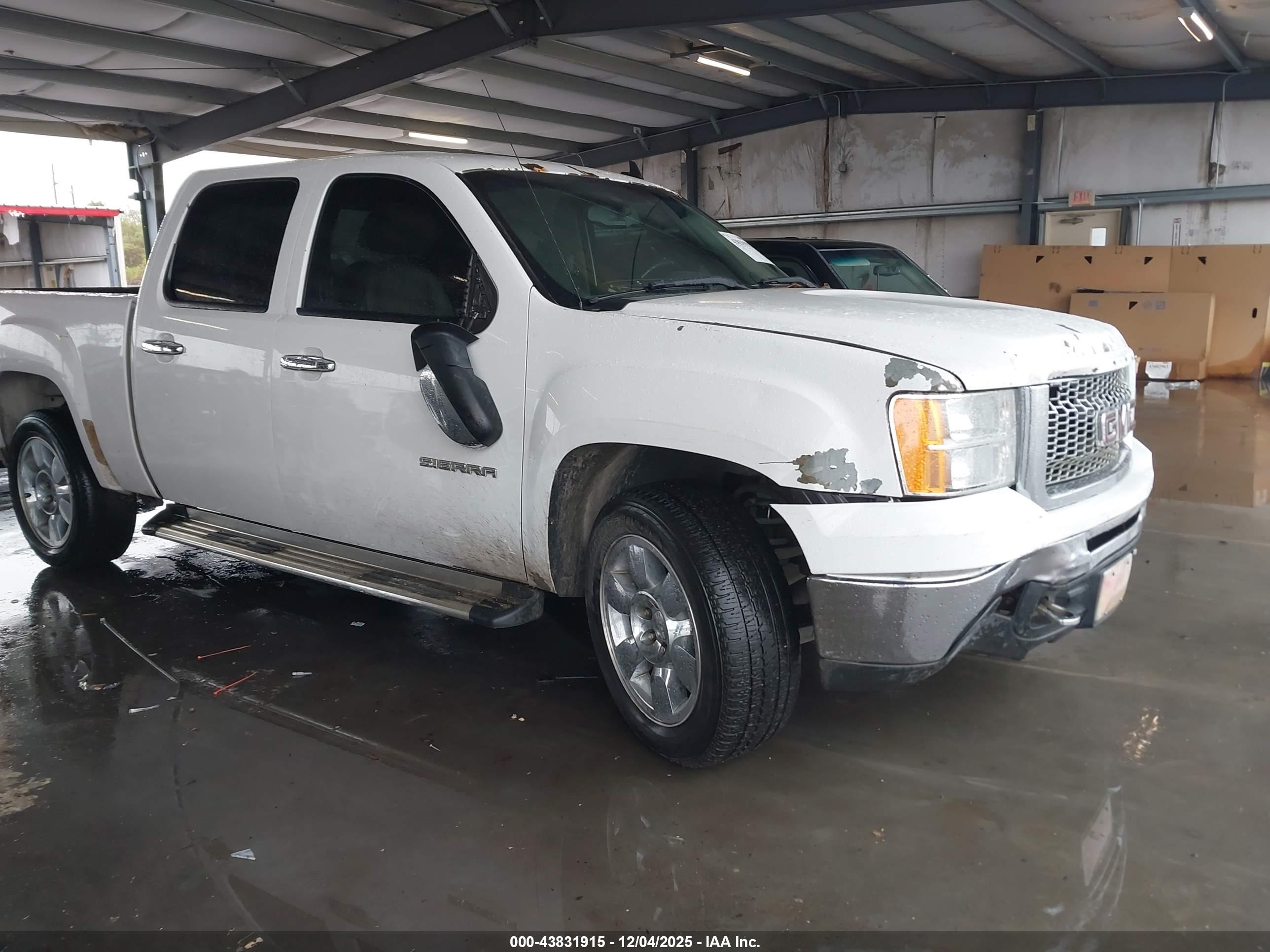 GMC SIERRA image 6