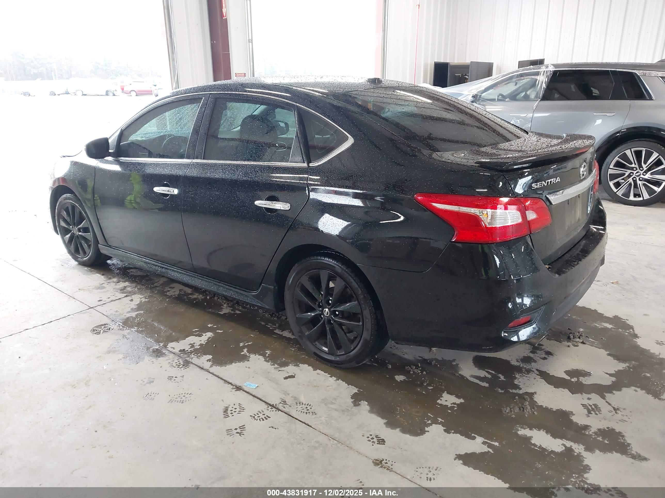 NISSAN SENTRA image 3
