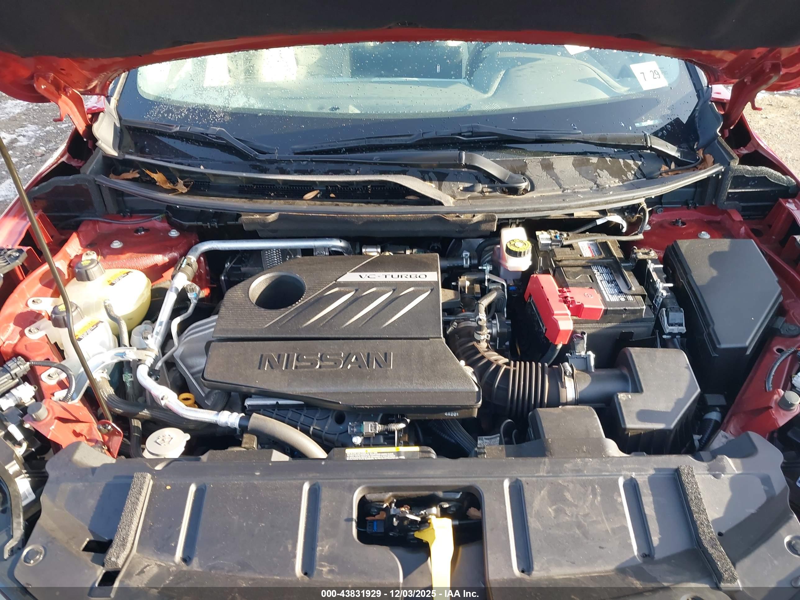 NISSAN ROGUE image 10
