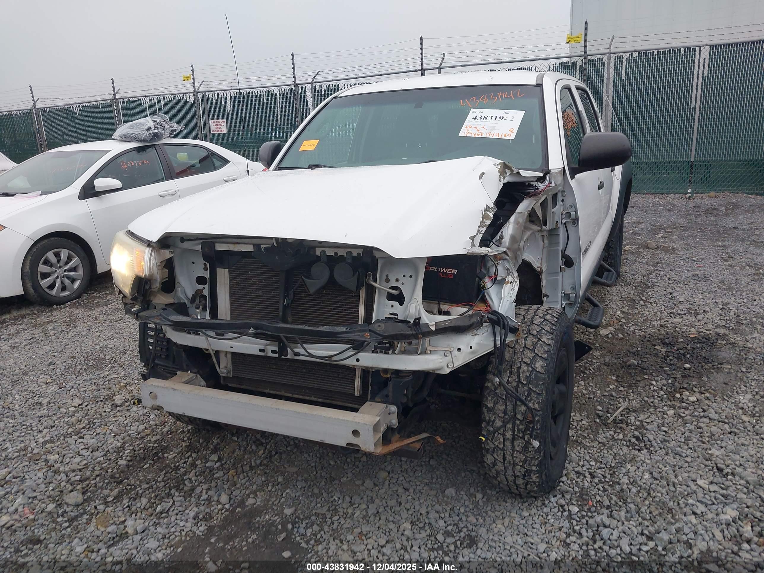 TOYOTA TACOMA image 6