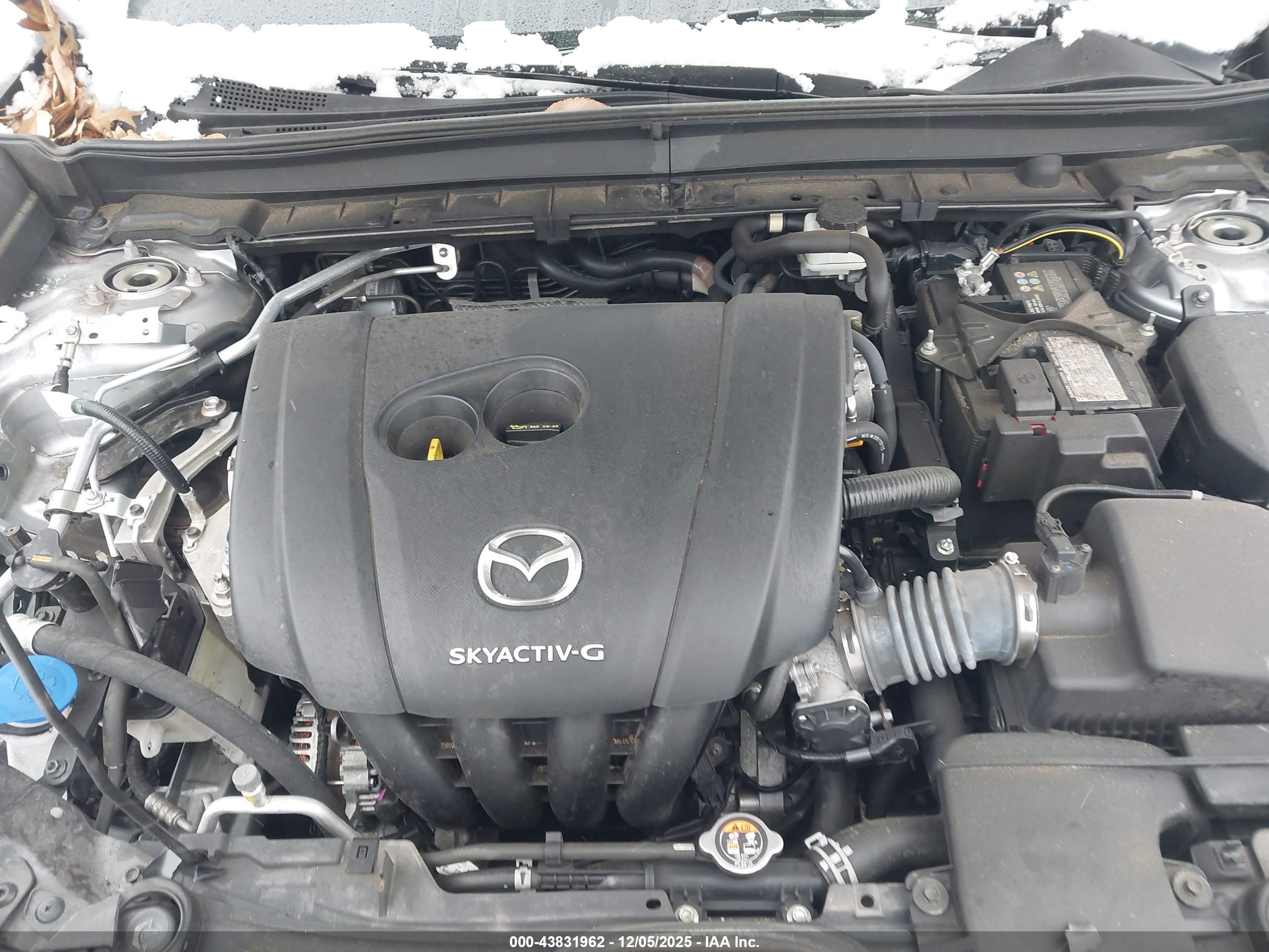 MAZDA CX-30 image 10