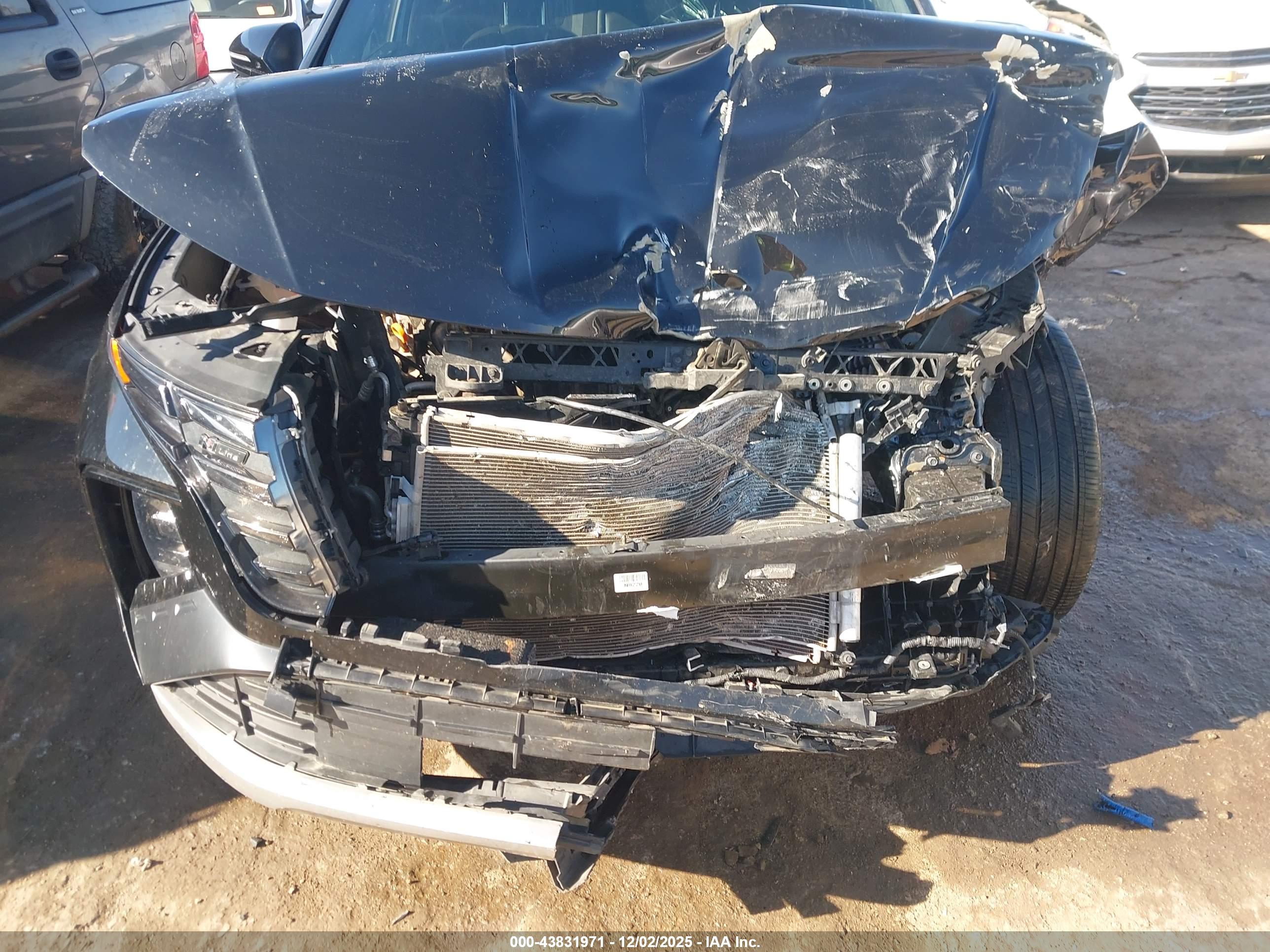 HYUNDAI TUCSON image 6