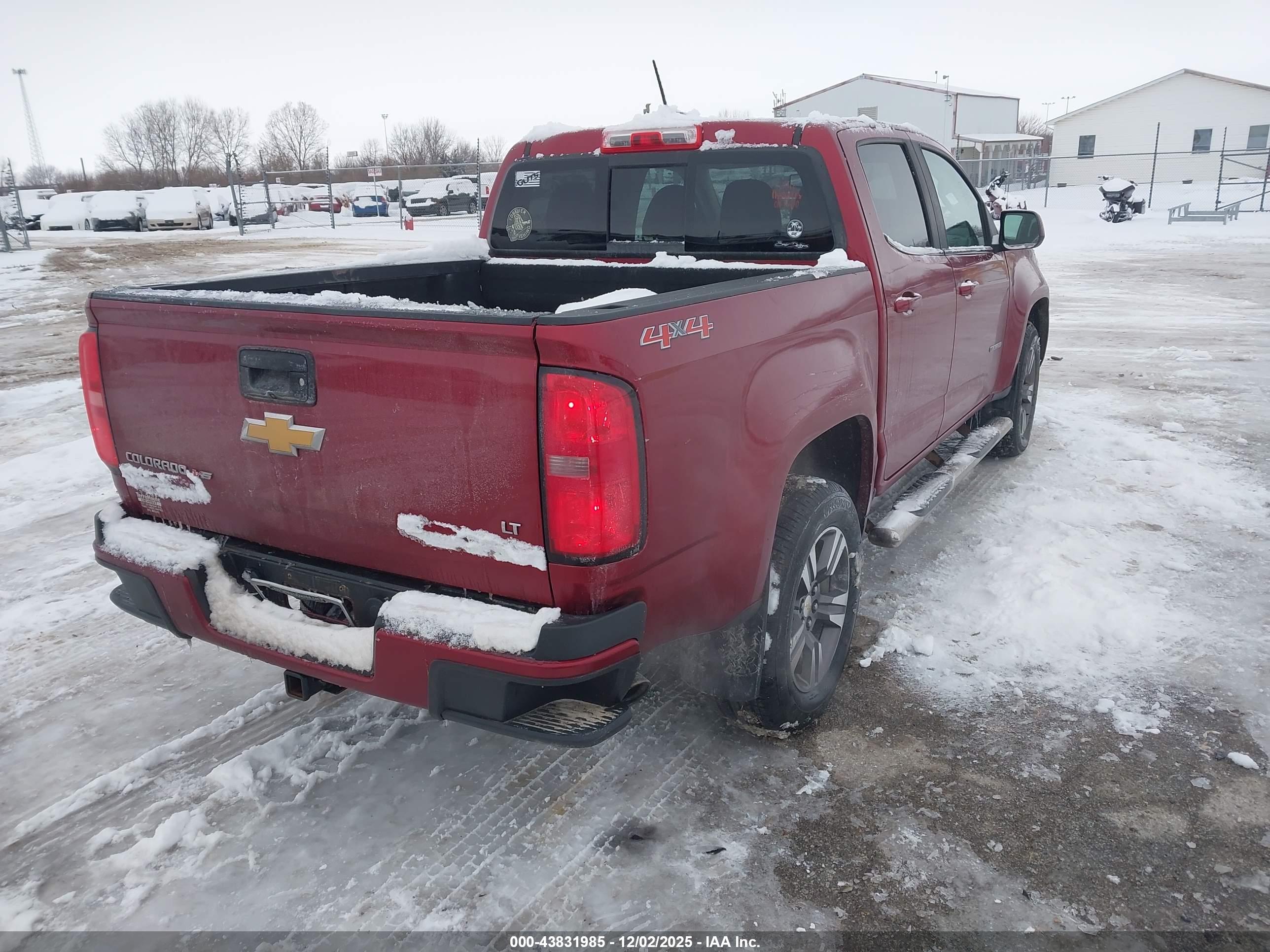 CHEVROLET COLORADO image 4