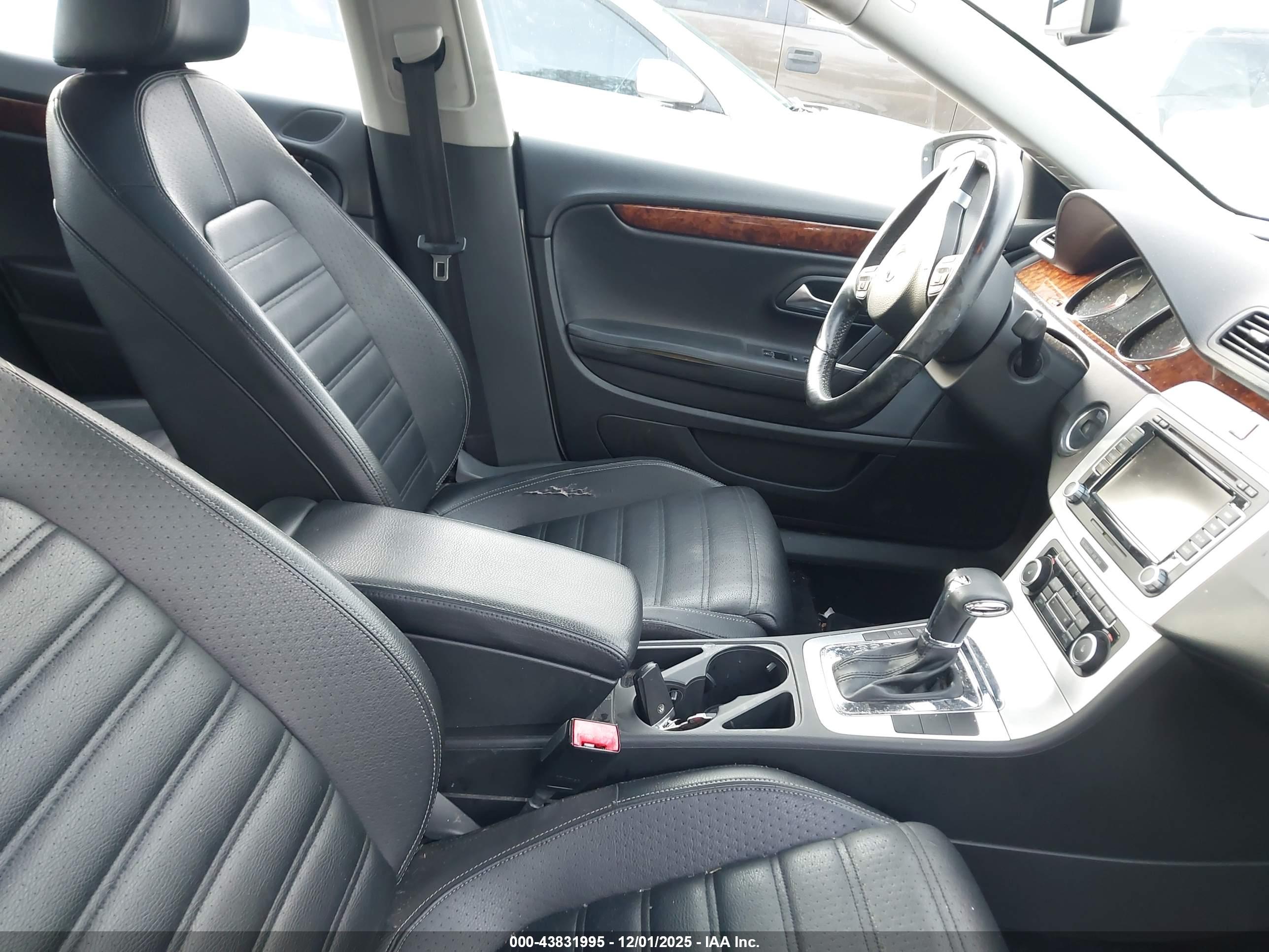 VOLKSWAGEN CC image 5