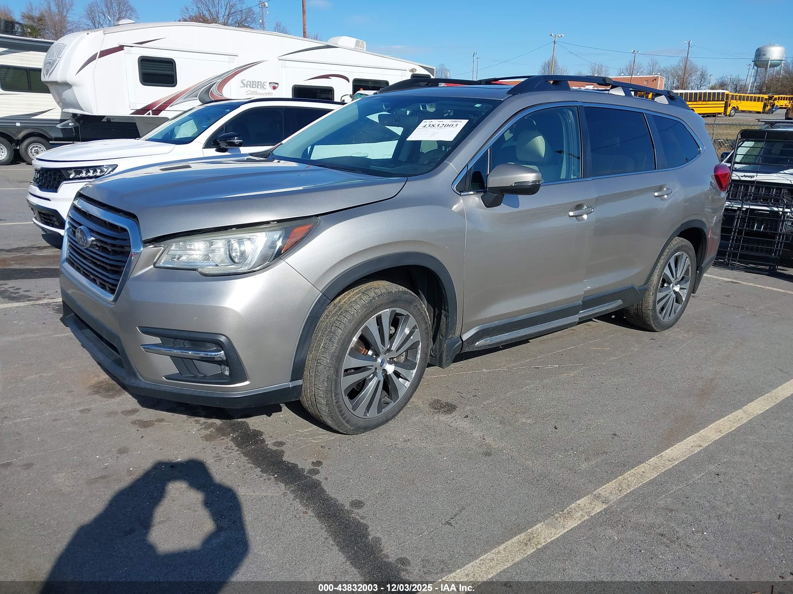 SUBARU ASCENT image 2