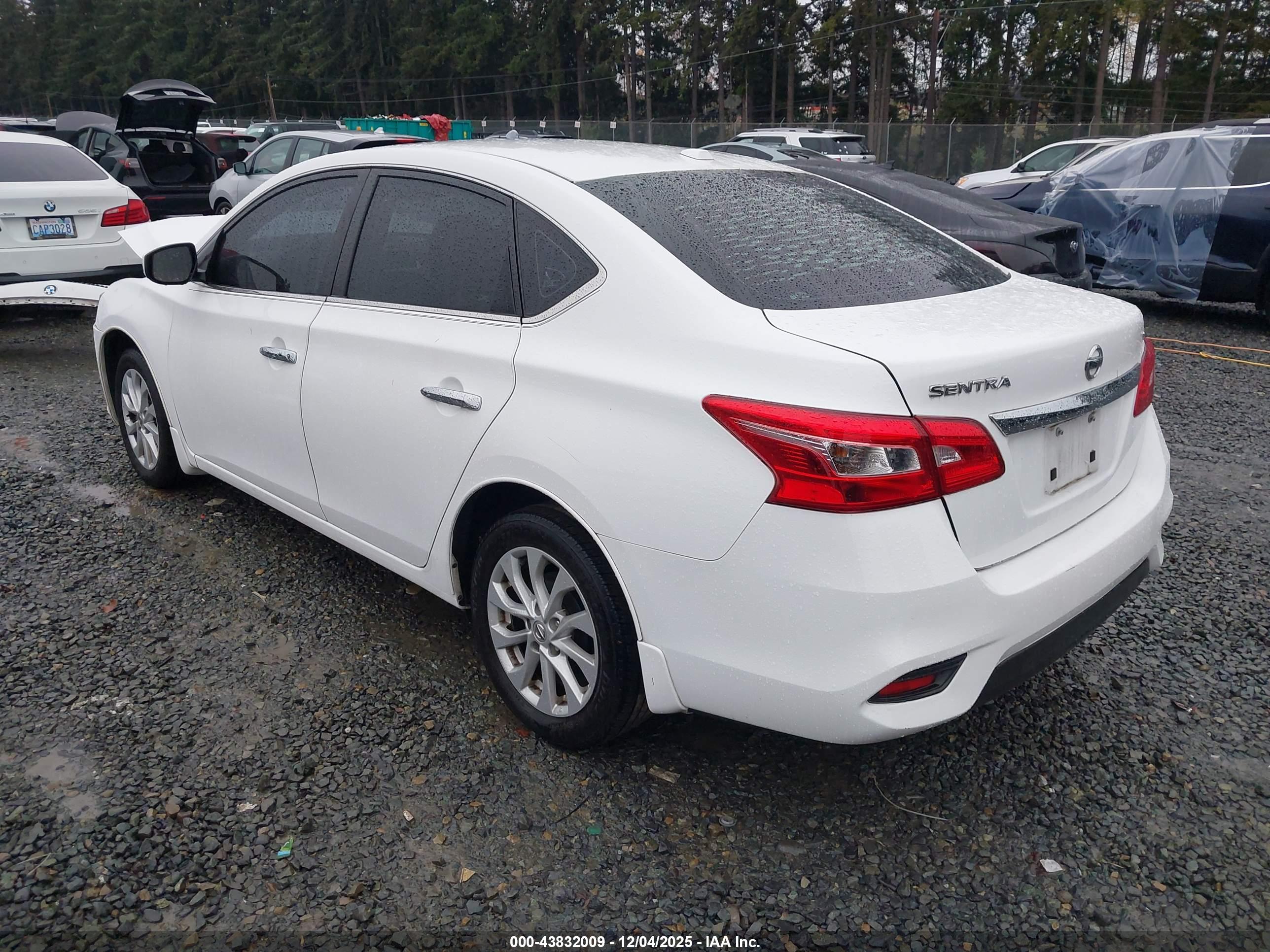 NISSAN SENTRA image 3