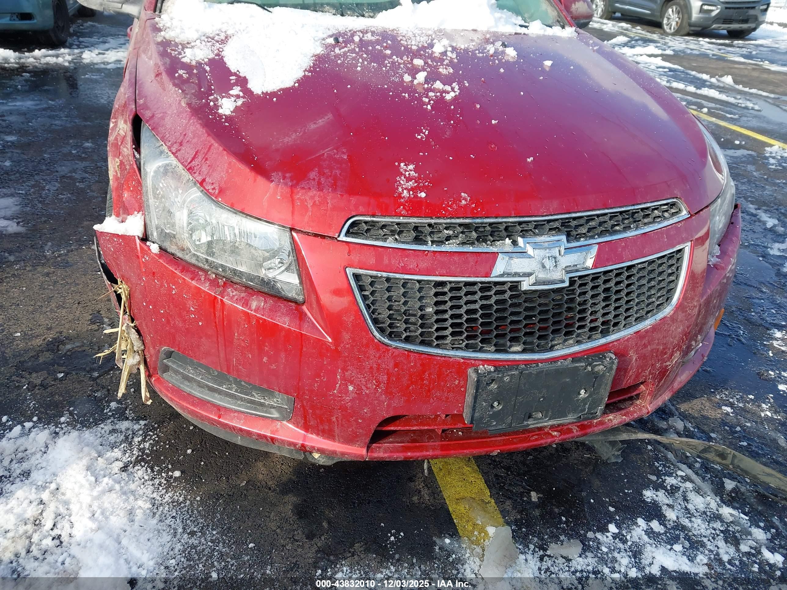 CHEVROLET CRUZE image 6