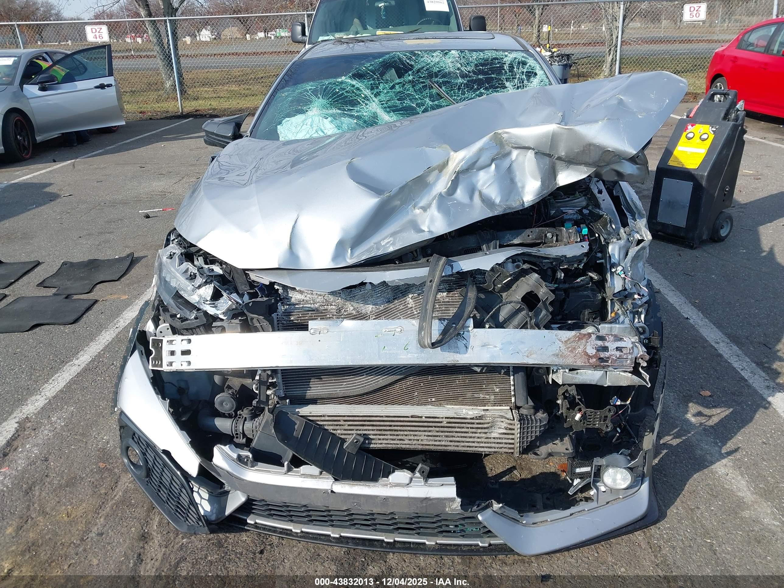 HONDA CIVIC image 6