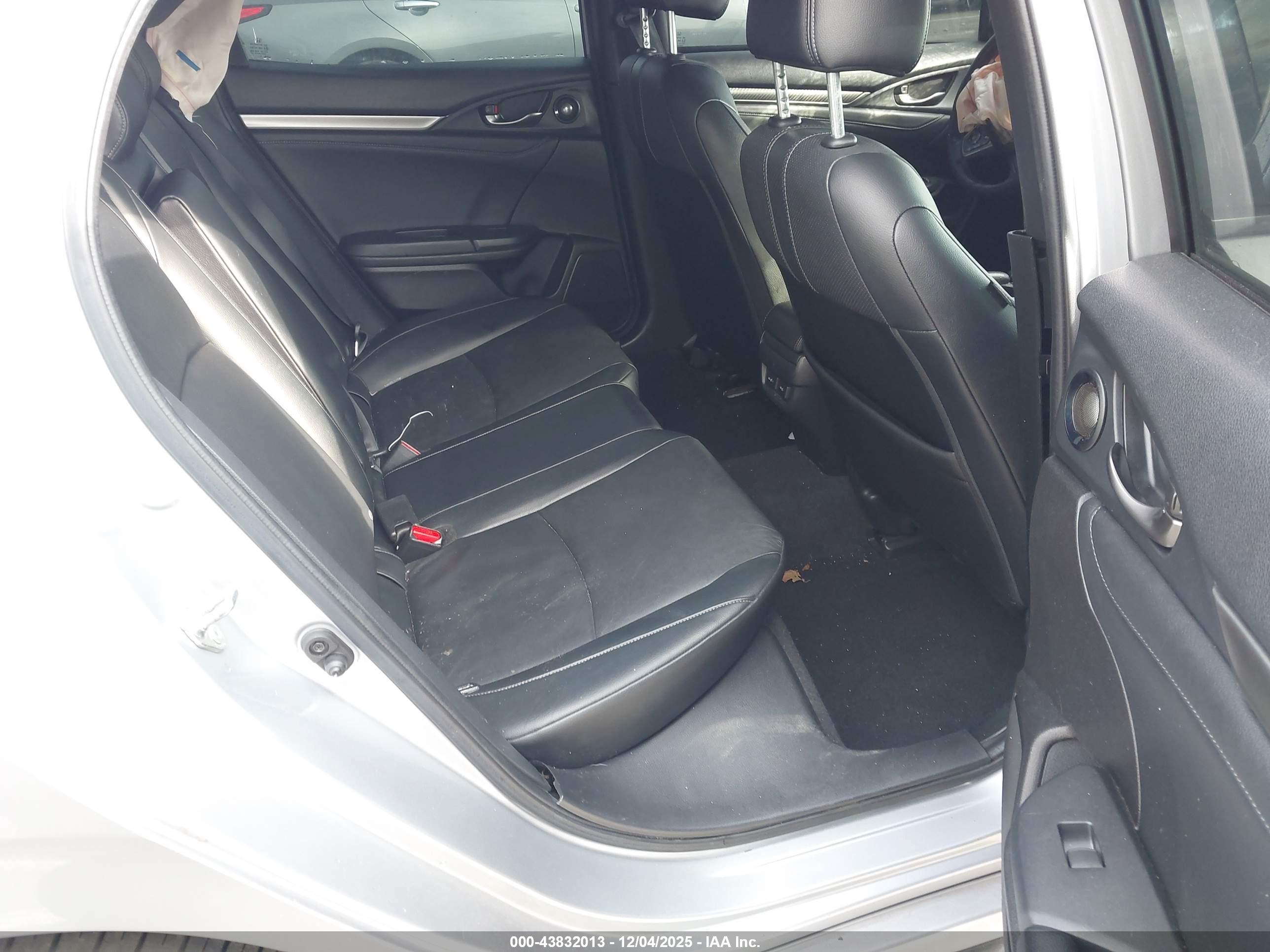 HONDA CIVIC image 8