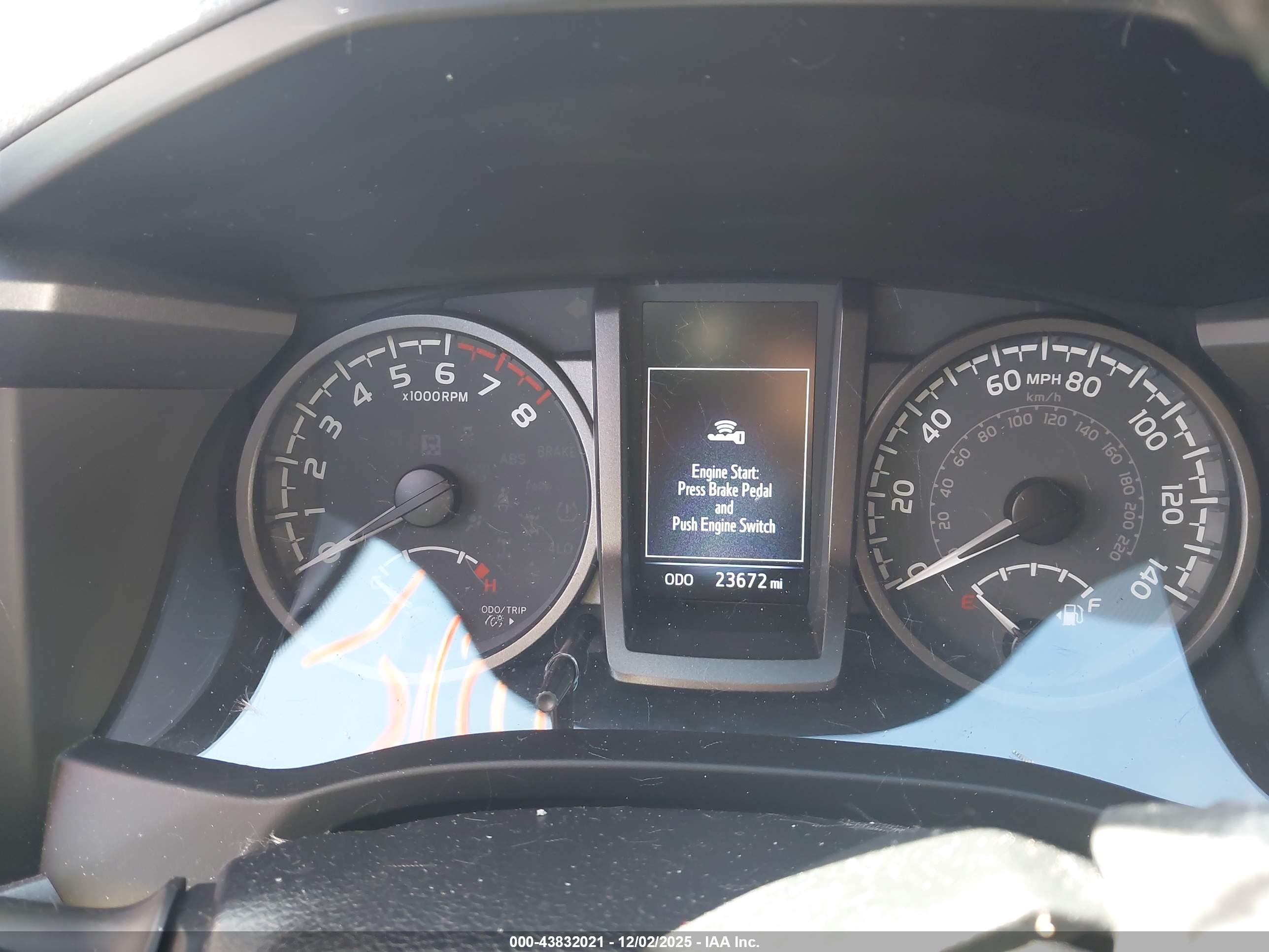 TOYOTA TACOMA image 7
