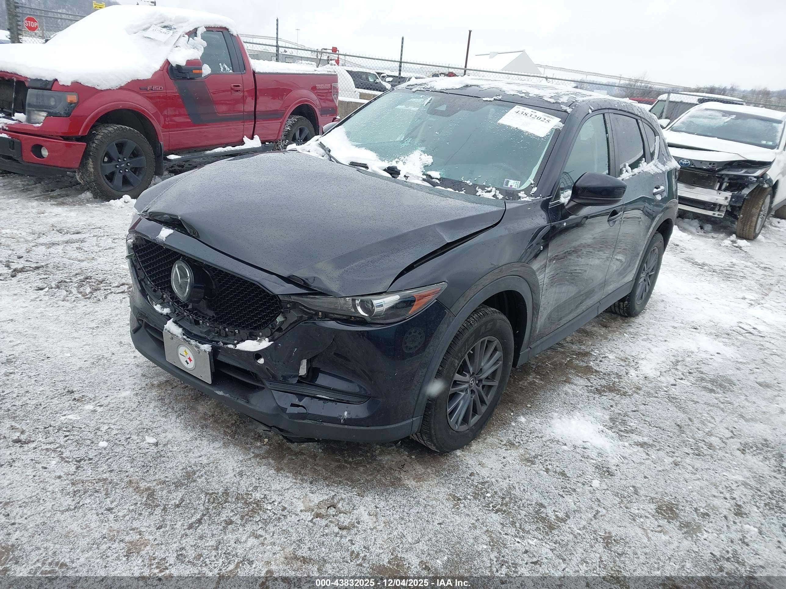 MAZDA CX-5 image 2