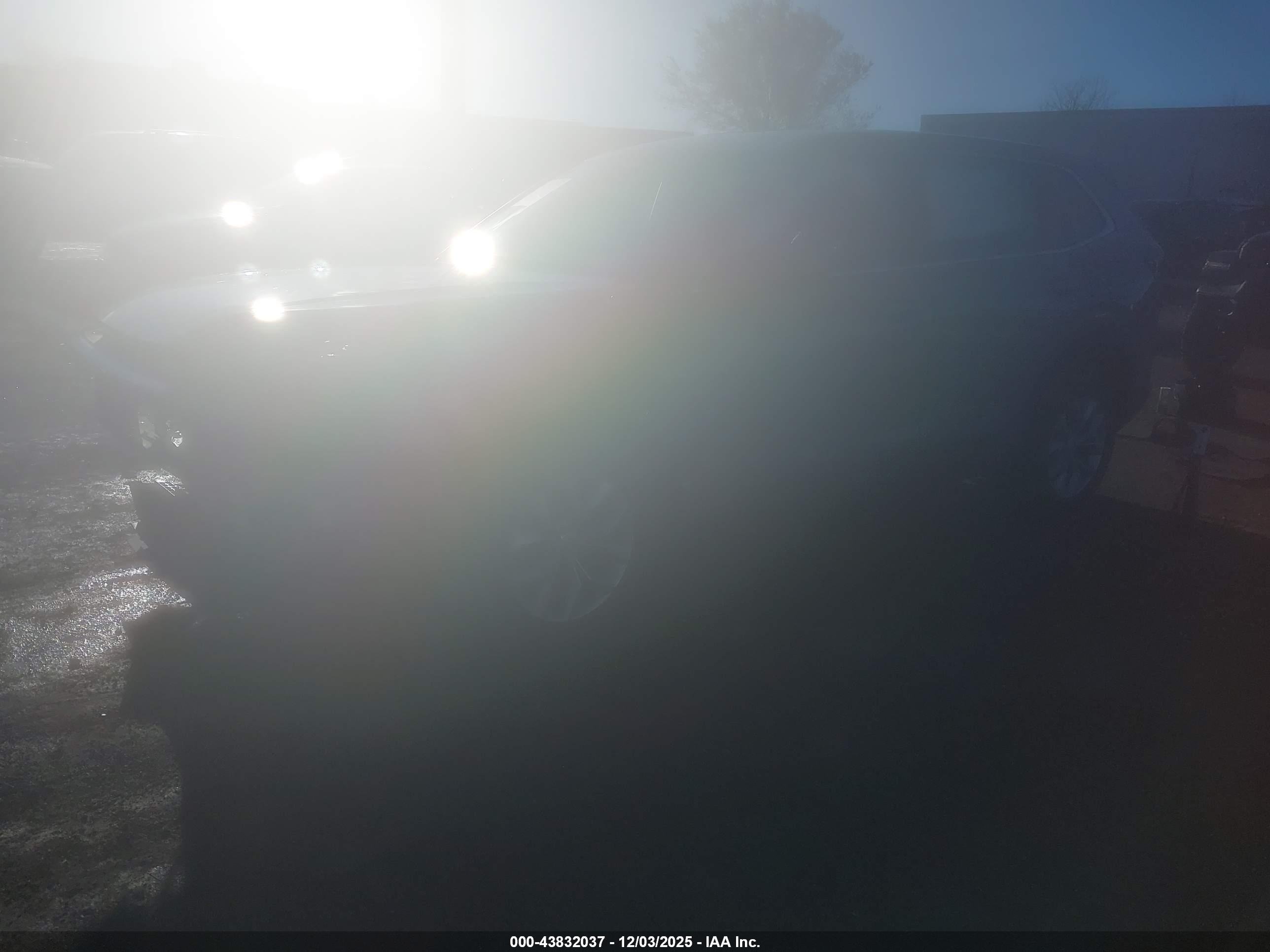 HONDA CR-V image 2