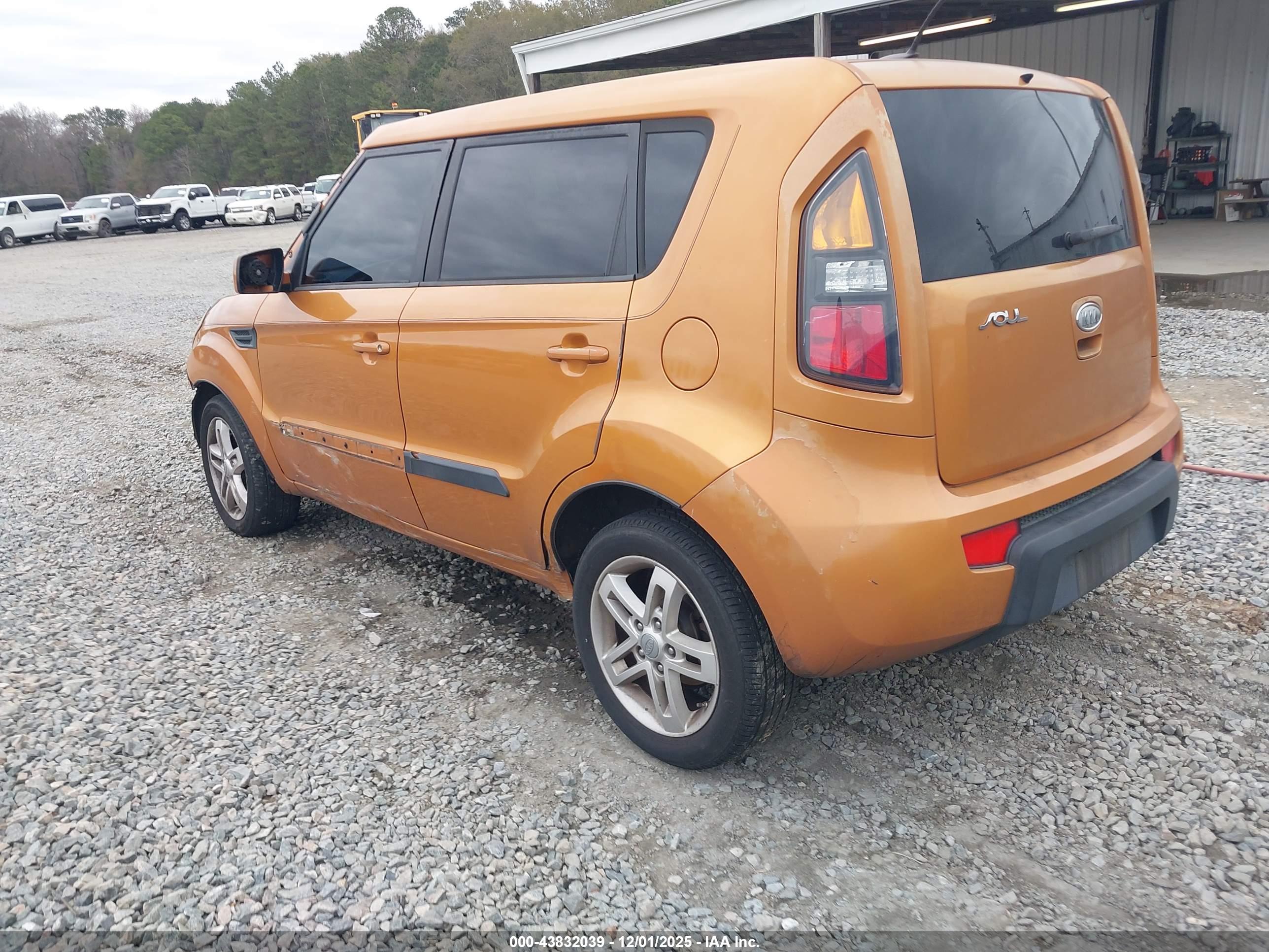 KIA SOUL image 3