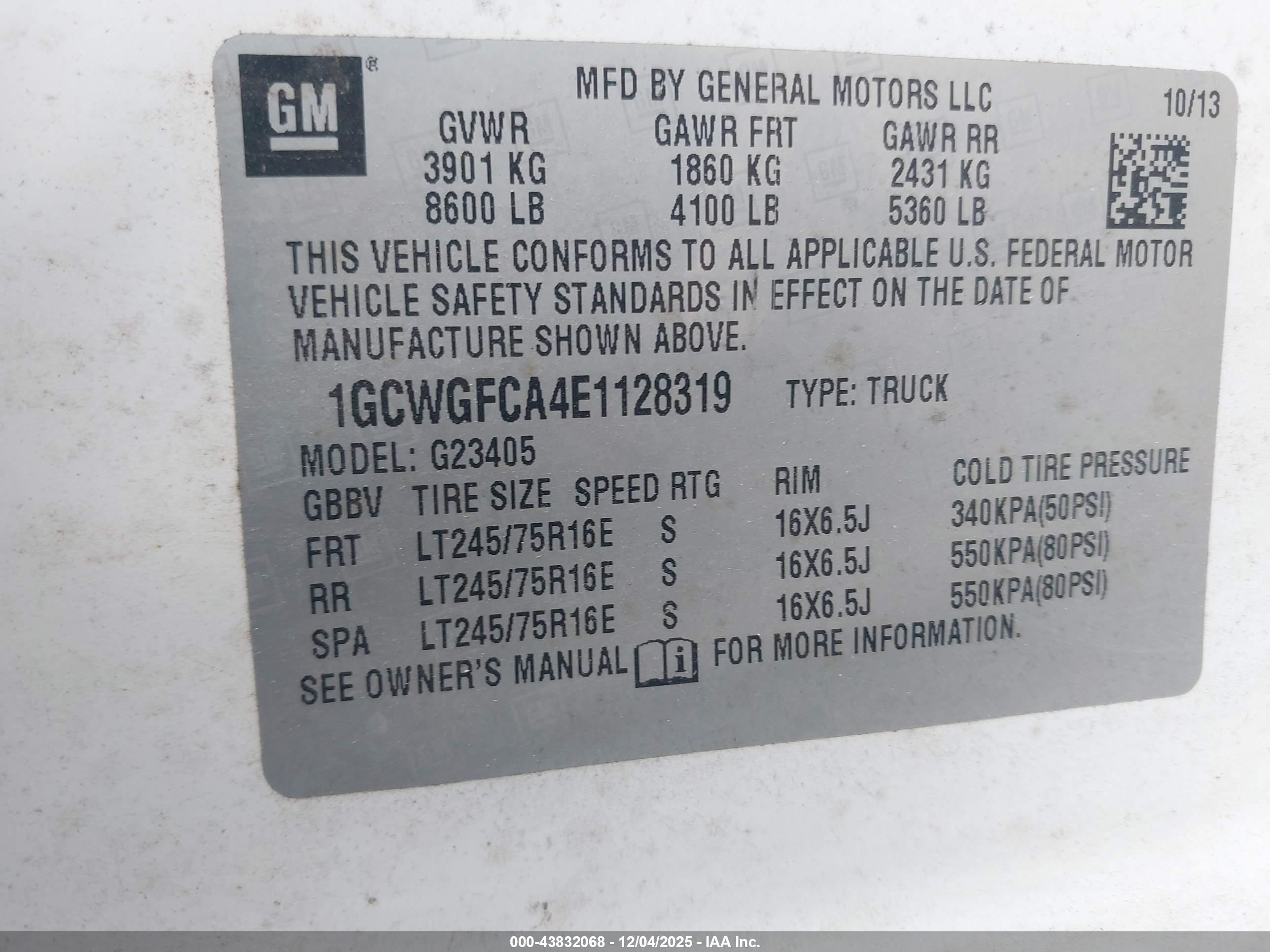 CHEVROLET EXPRESS image 9