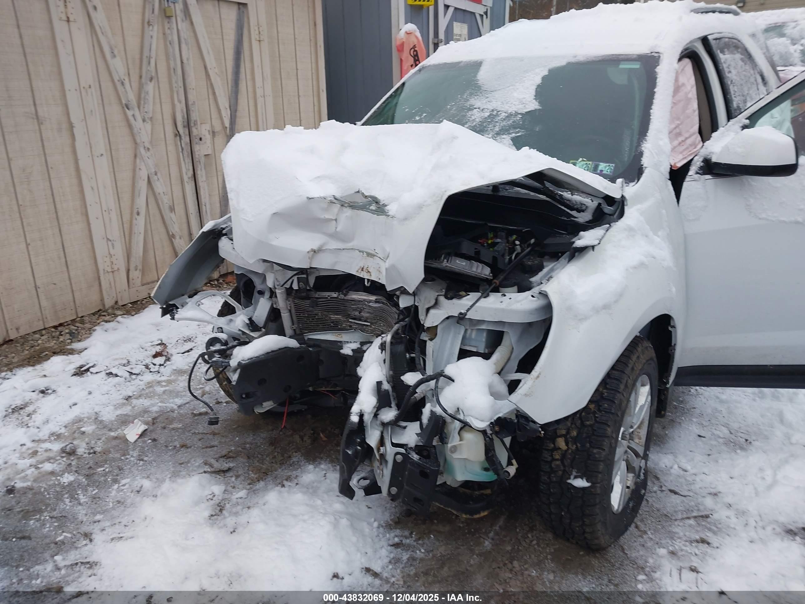 CHEVROLET EQUINOX image 6