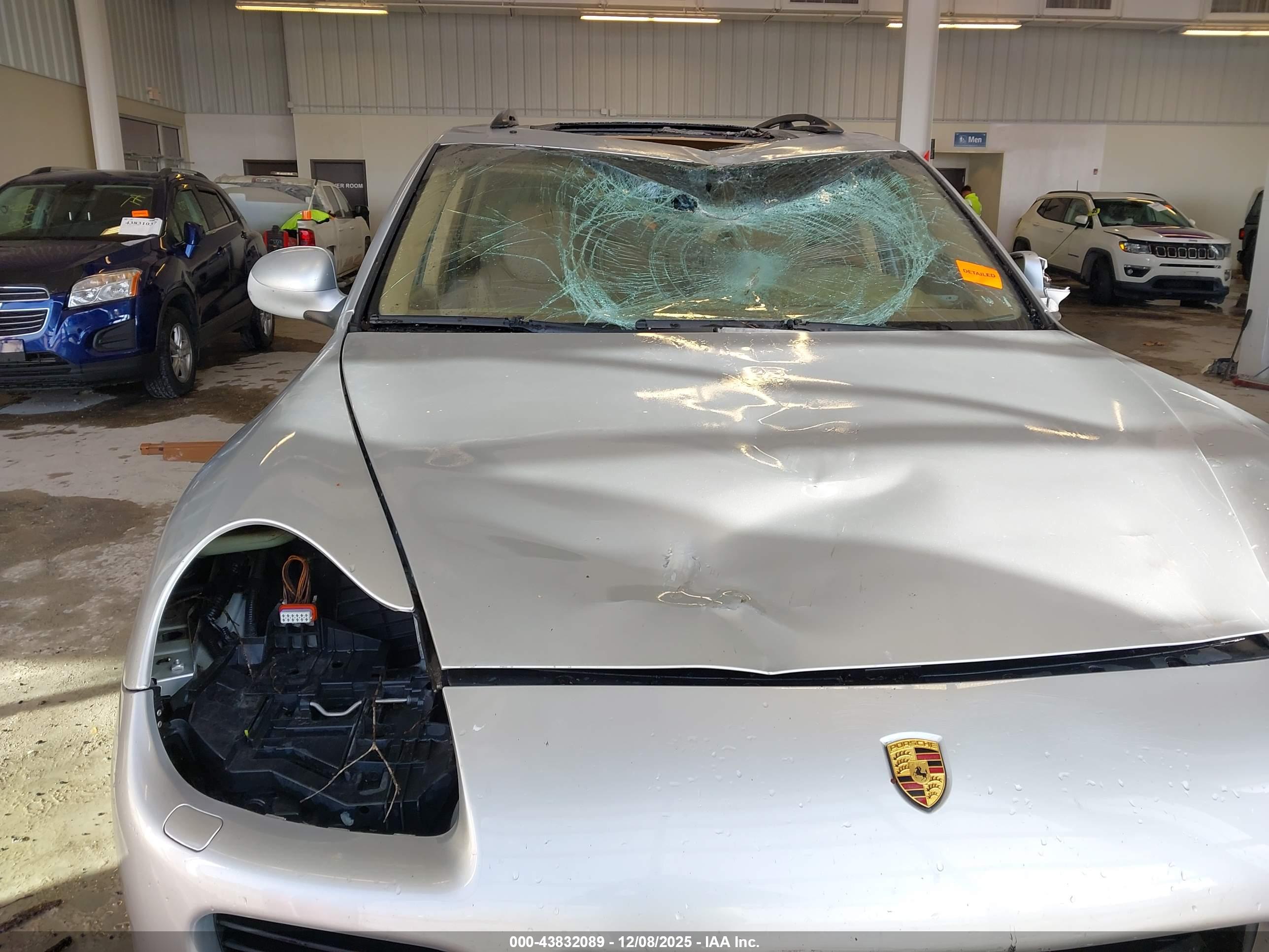 PORSCHE CAYENNE image 6