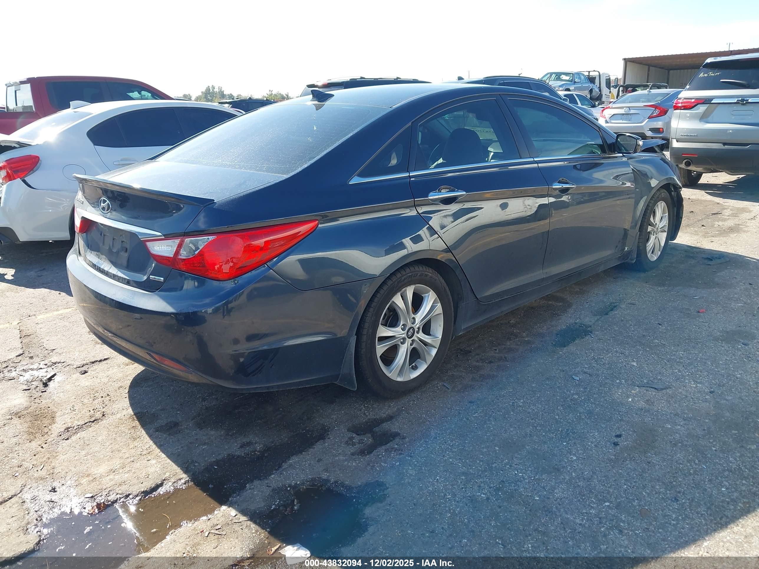HYUNDAI SONATA image 4