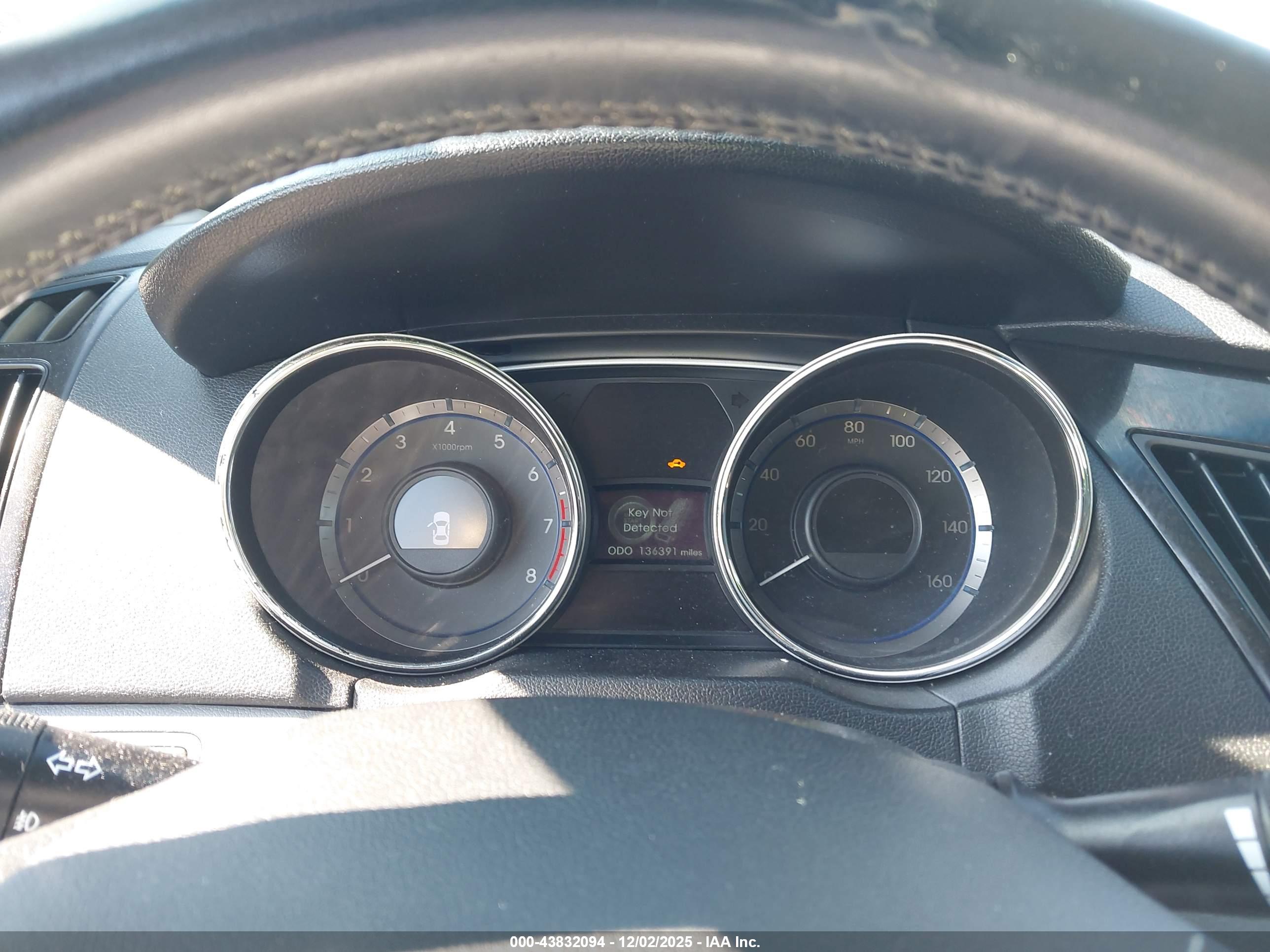 HYUNDAI SONATA image 7