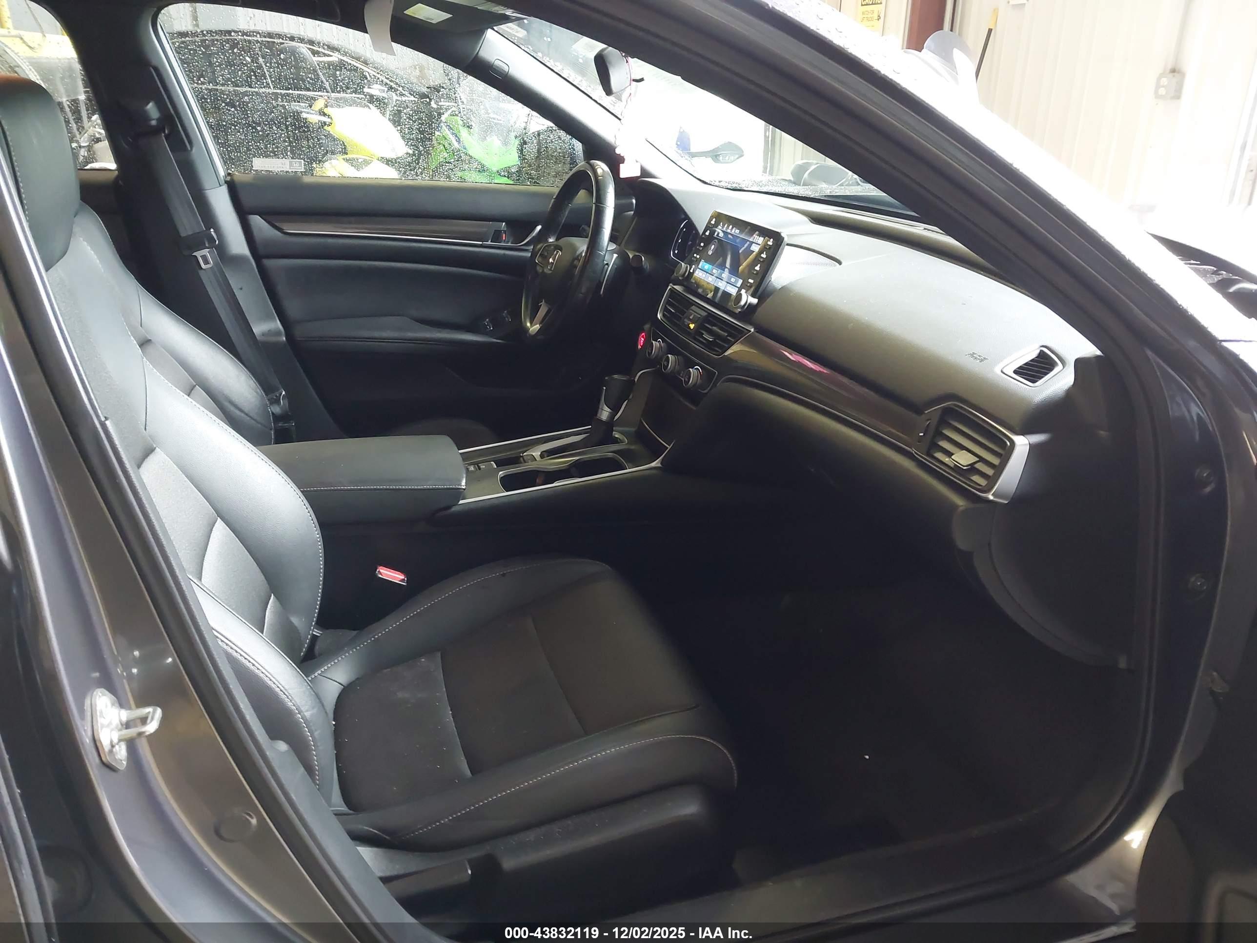 HONDA ACCORD image 5