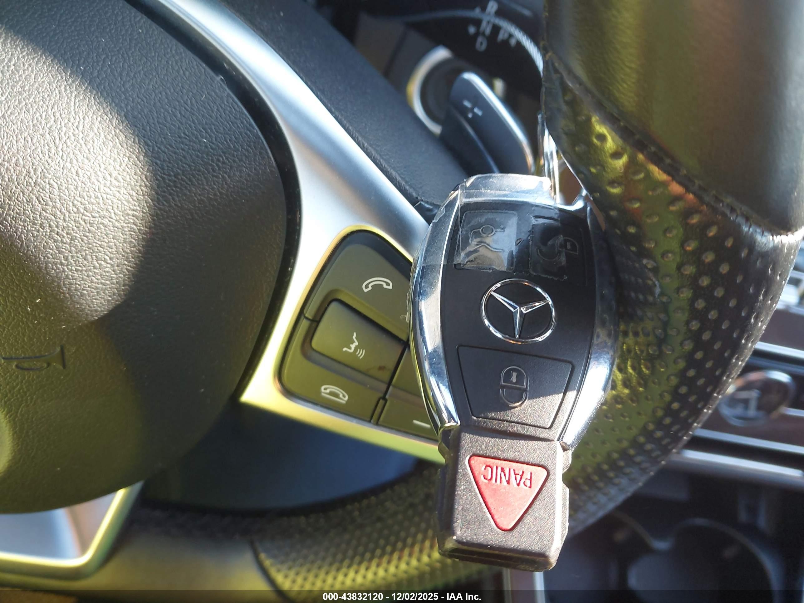MERCEDES-BENZ C image 11