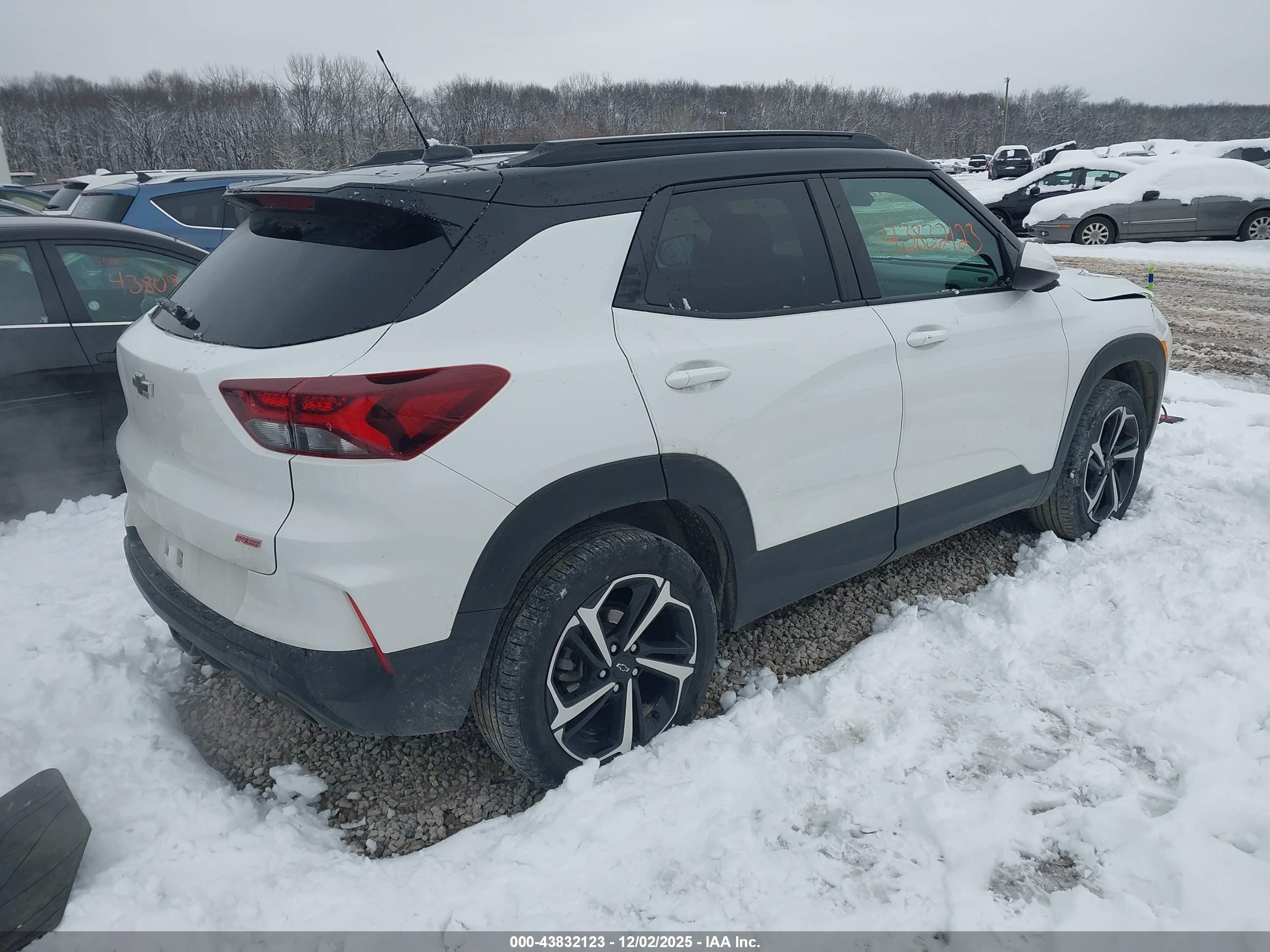 CHEVROLET TRAILBLAZER image 4