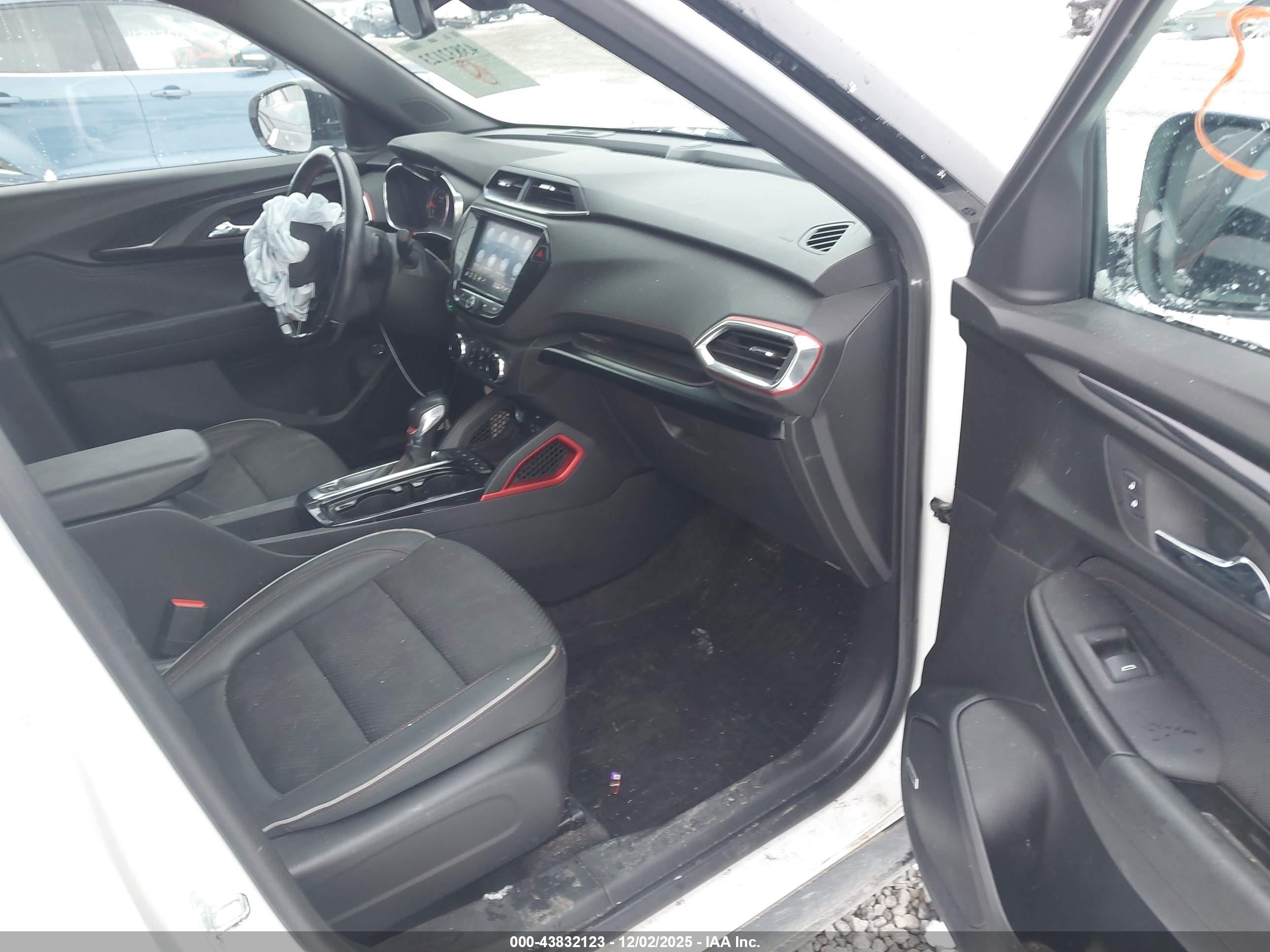 CHEVROLET TRAILBLAZER image 5