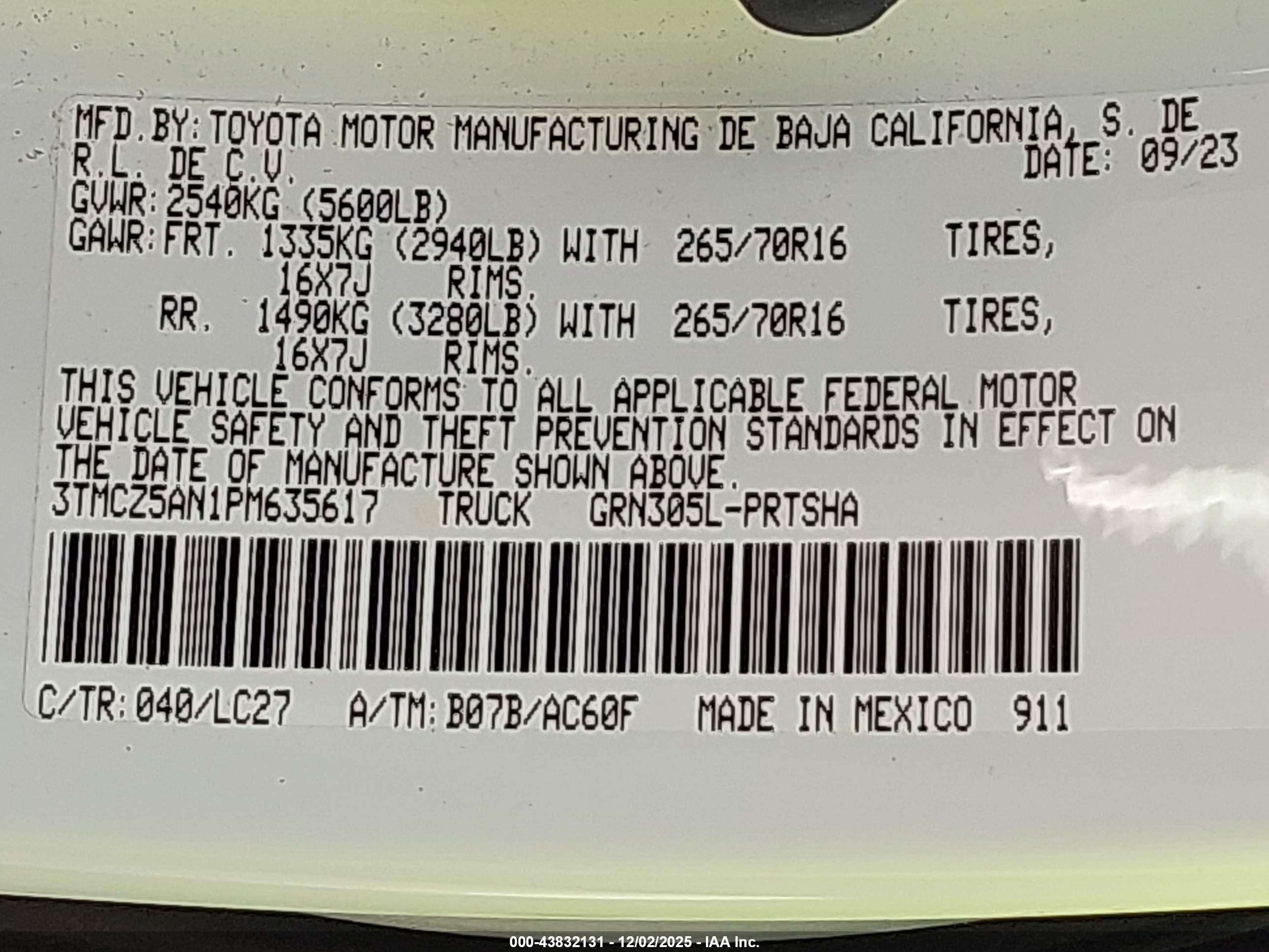 TOYOTA TACOMA image 9