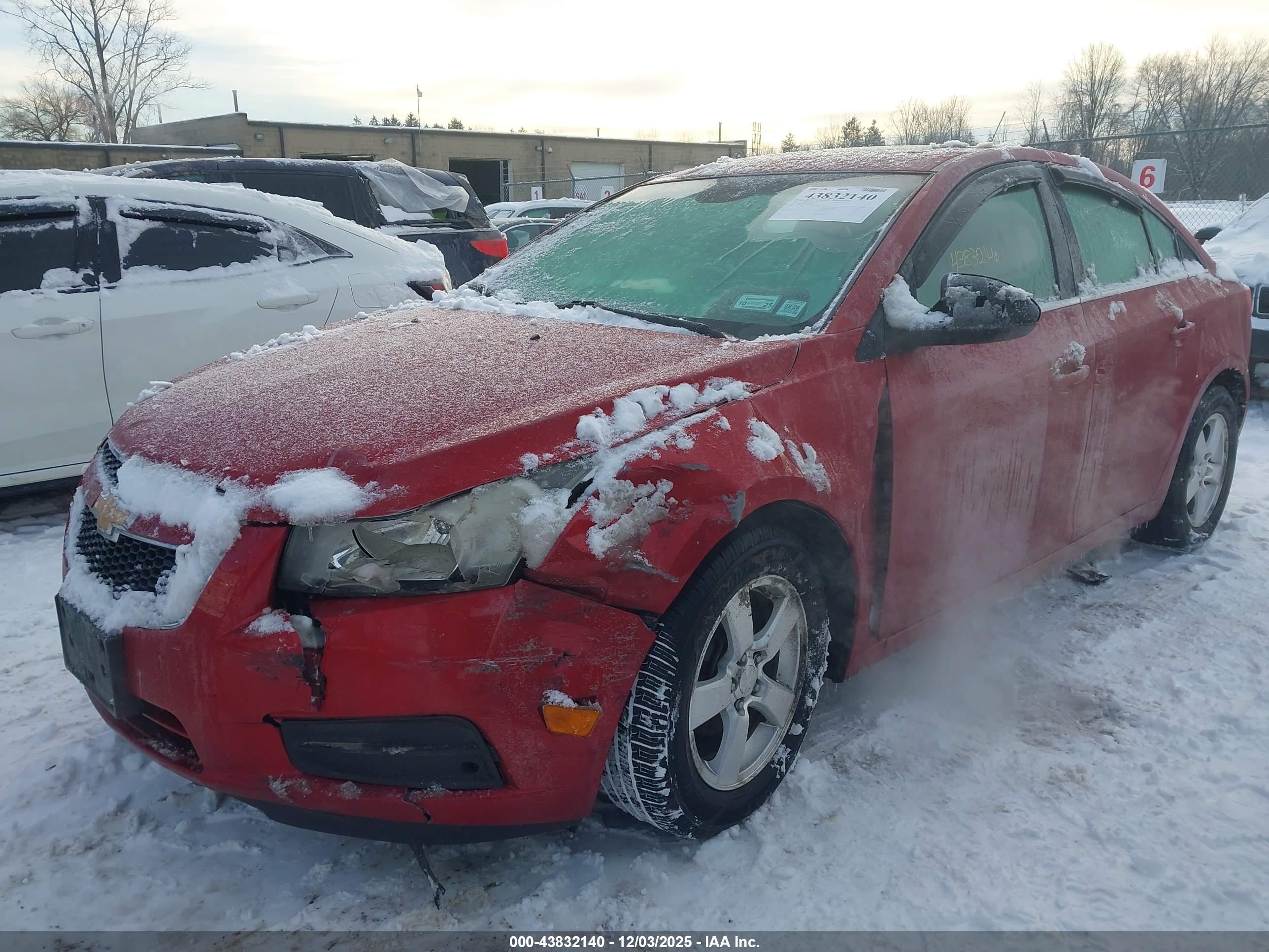 CHEVROLET CRUZE image 2