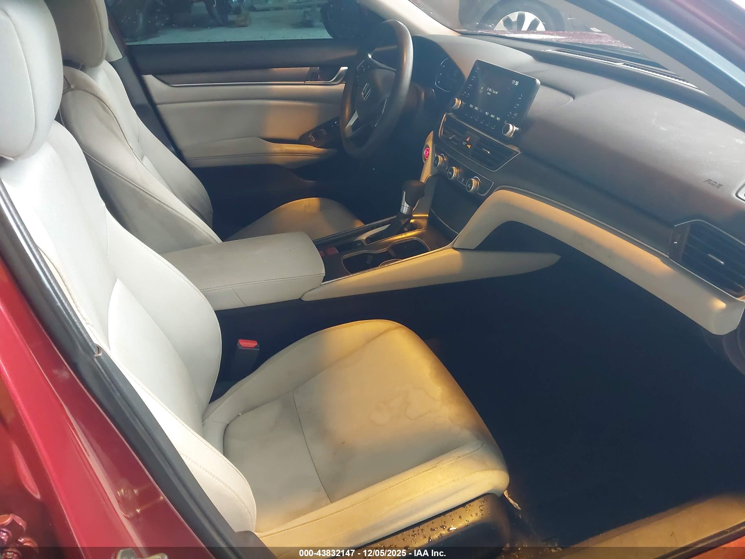 HONDA ACCORD image 5