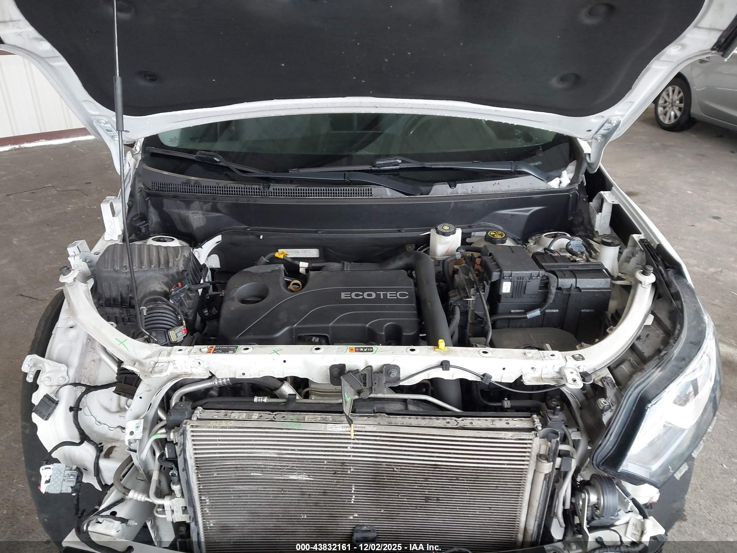 CHEVROLET EQUINOX image 10