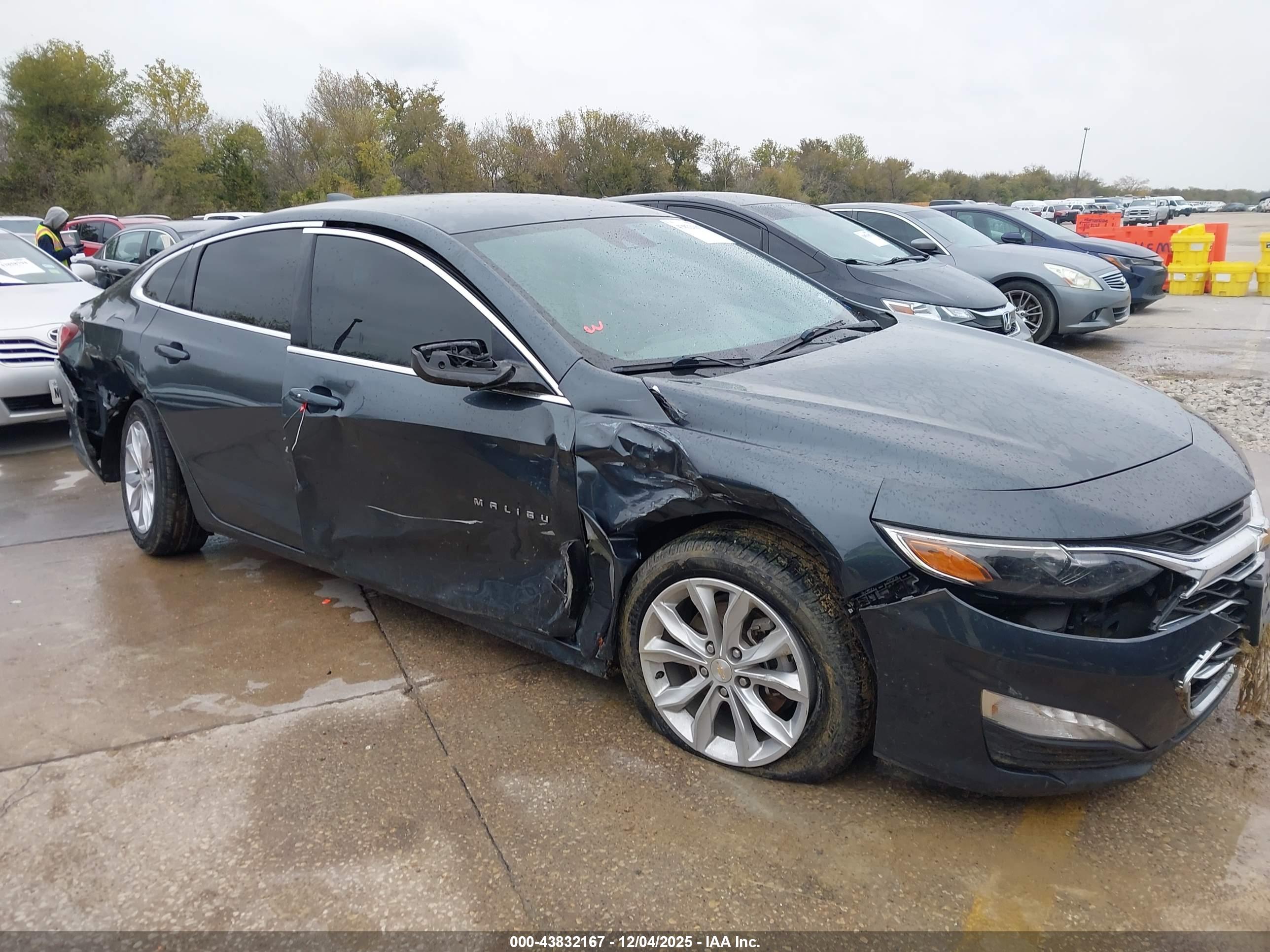 CHEVROLET MALIBU image 6