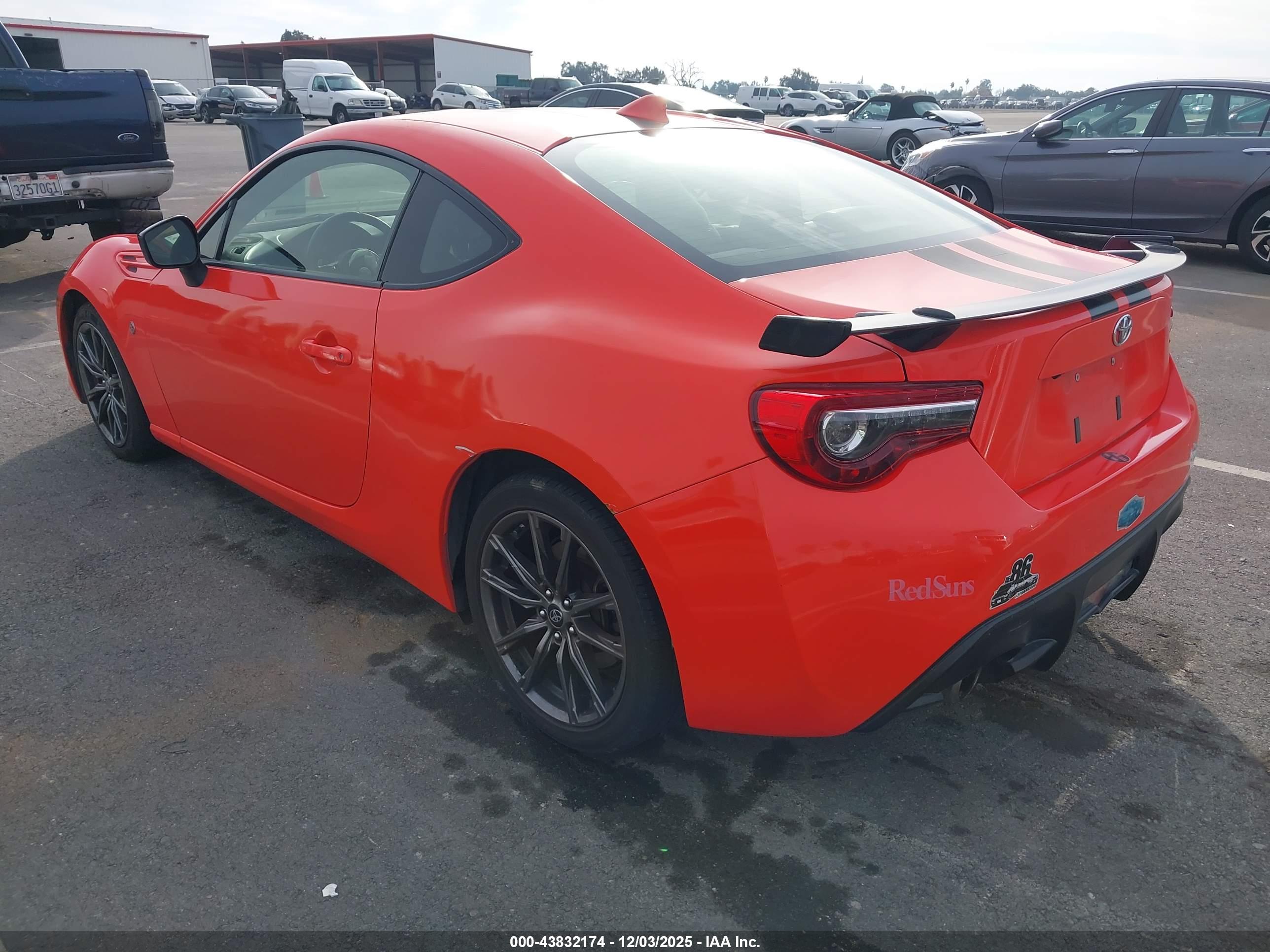 TOYOTA 86 image 3